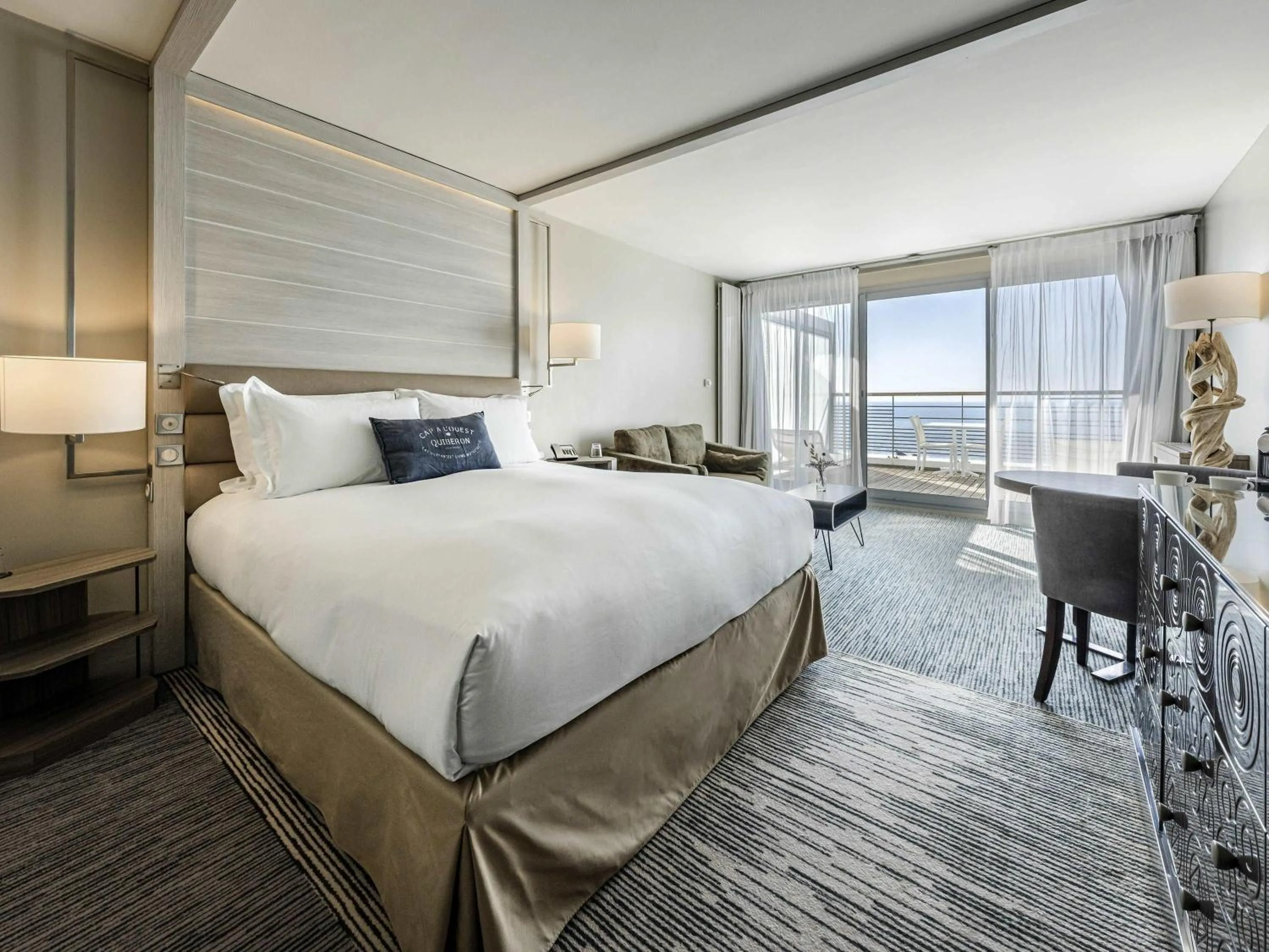 Bedroom, Bed in Sofitel Quiberon Thalassa sea & spa