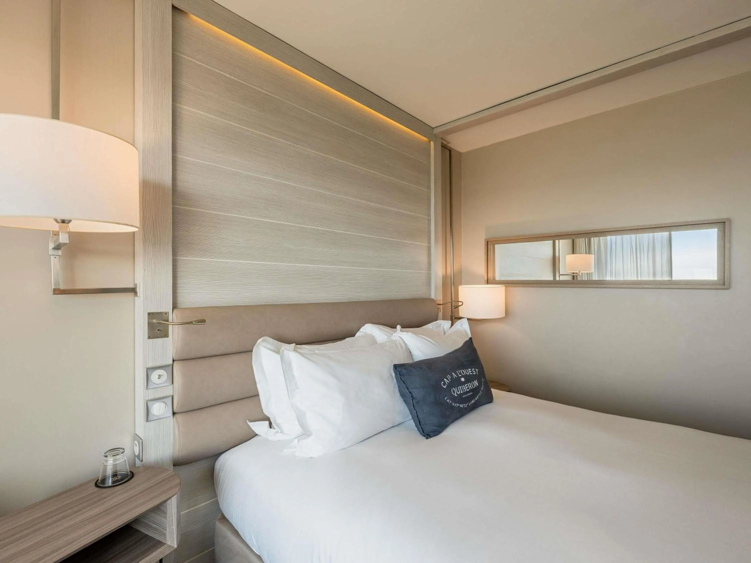 Bedroom, Bed in Sofitel Quiberon Thalassa sea & spa