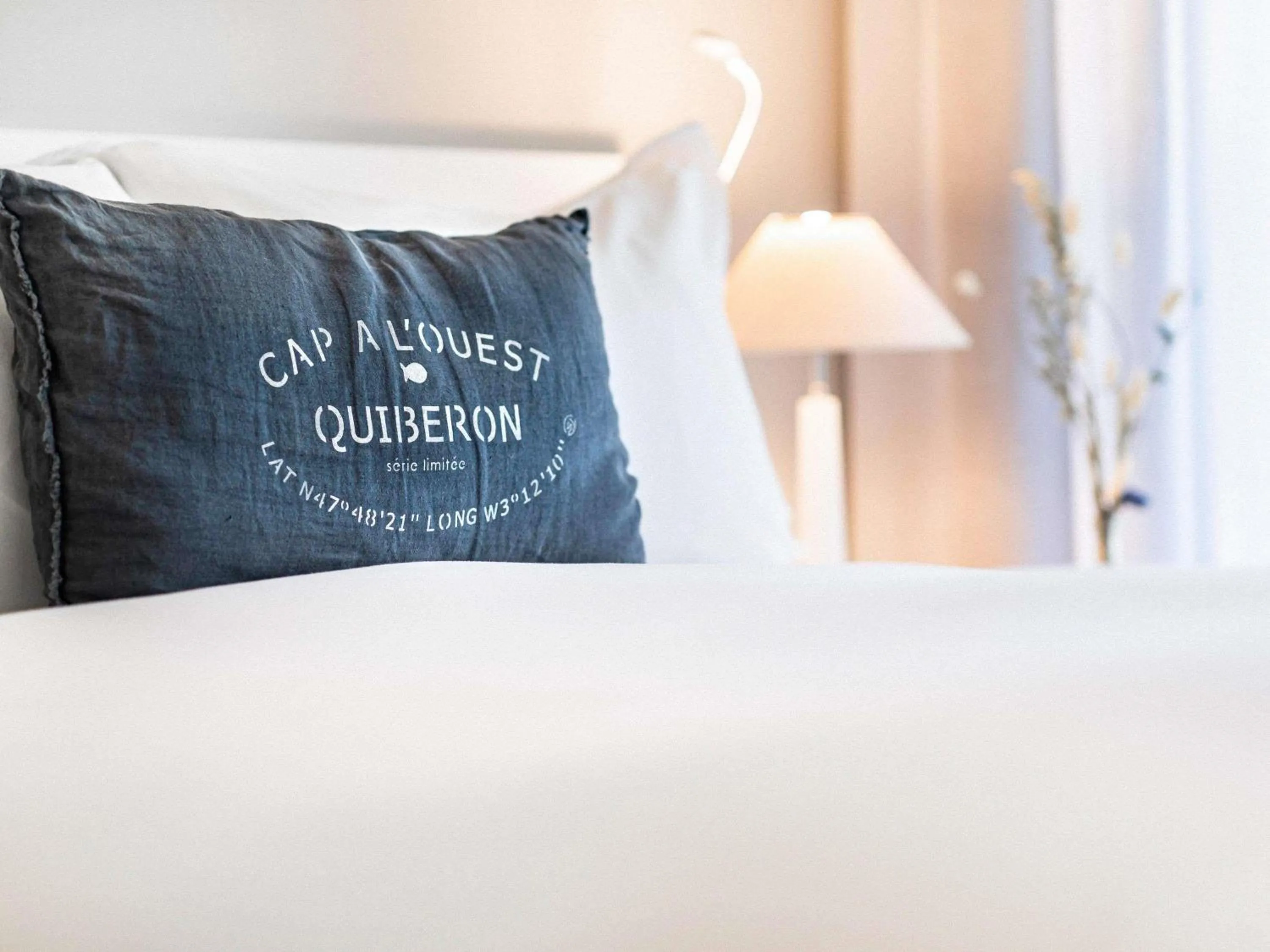 Bedroom, Bed in Sofitel Quiberon Thalassa sea & spa