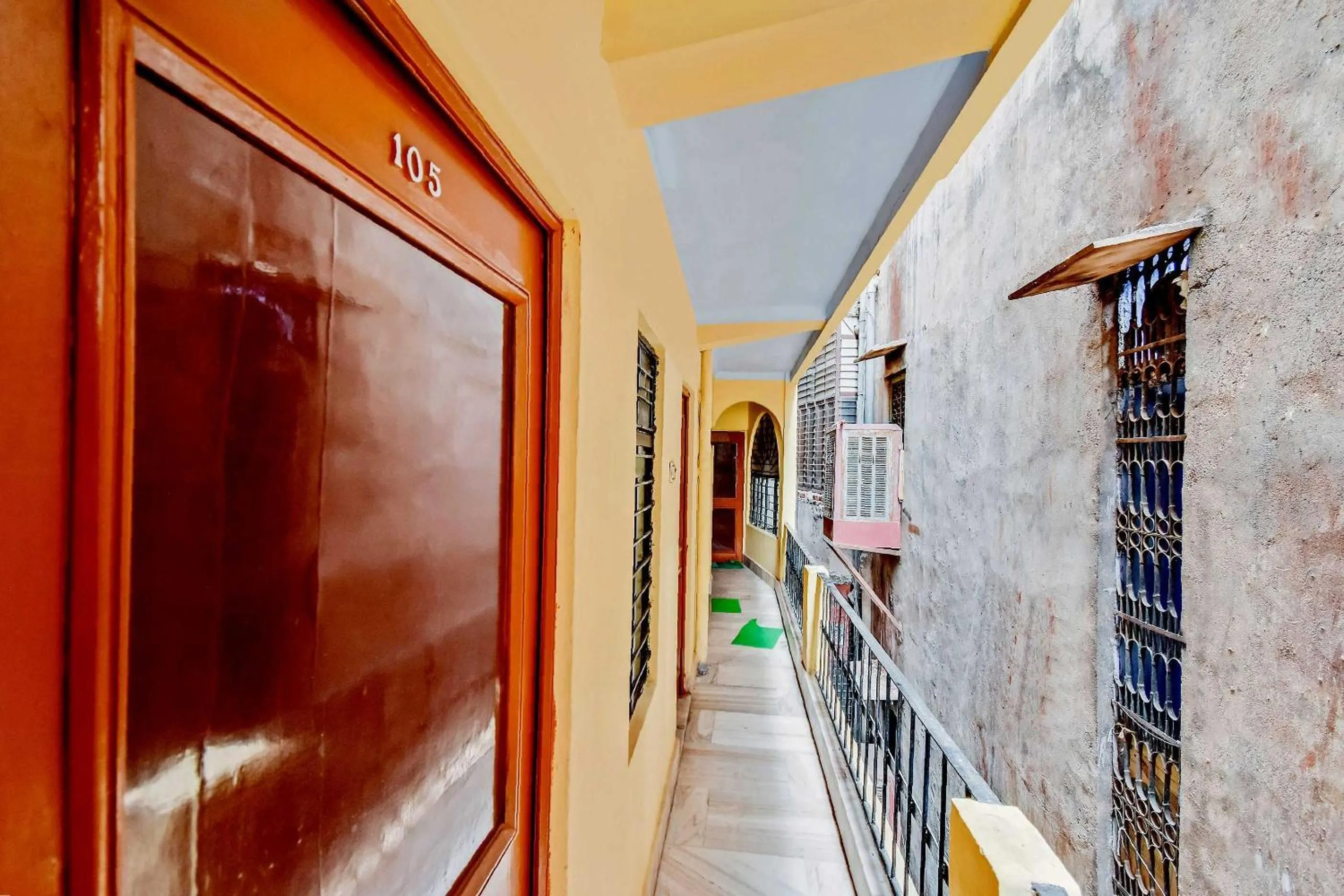 Lobby or reception in Hotel O Plaza Lodge