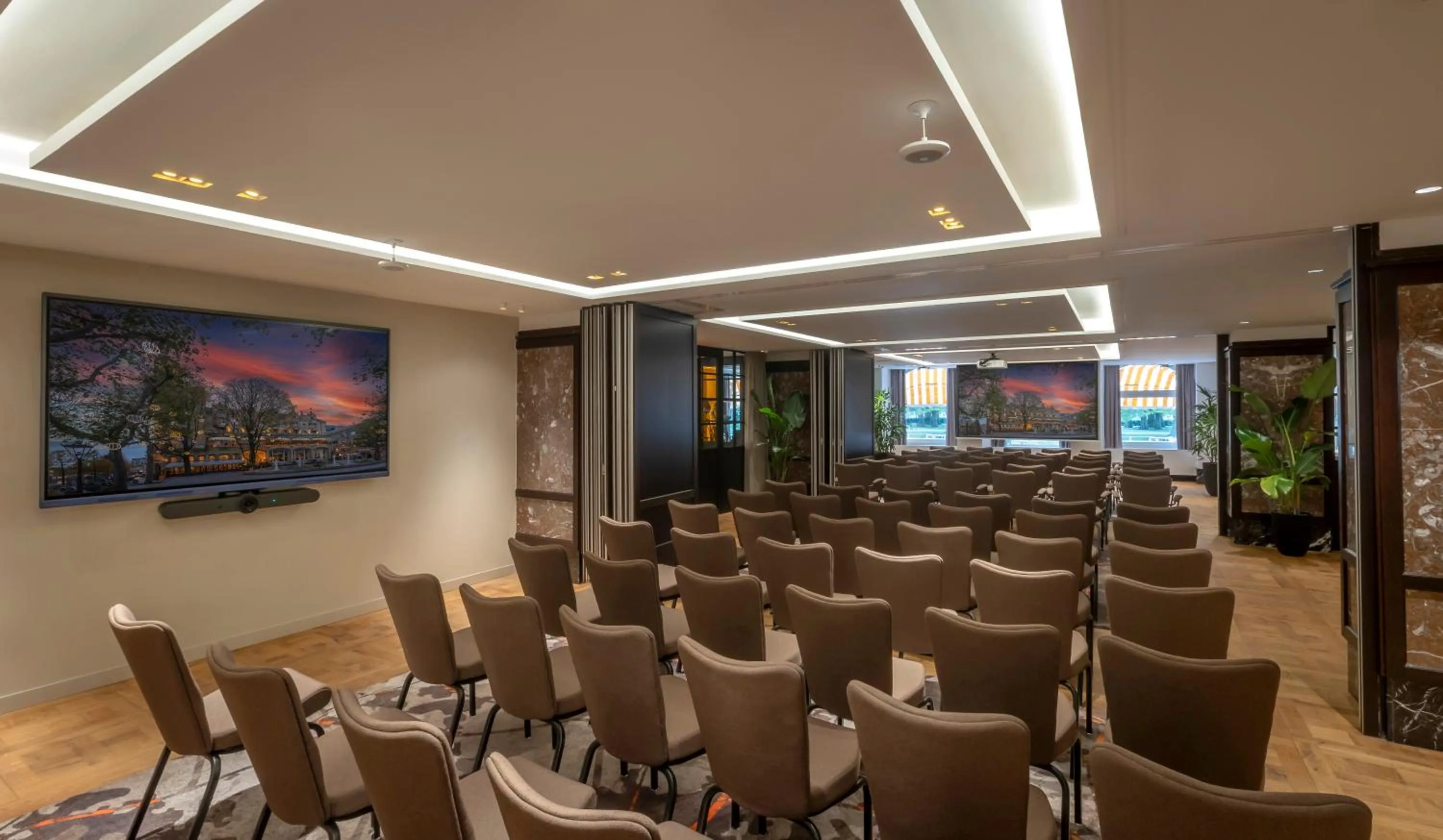 Meeting/conference room in Clayton Hotel Amsterdam American