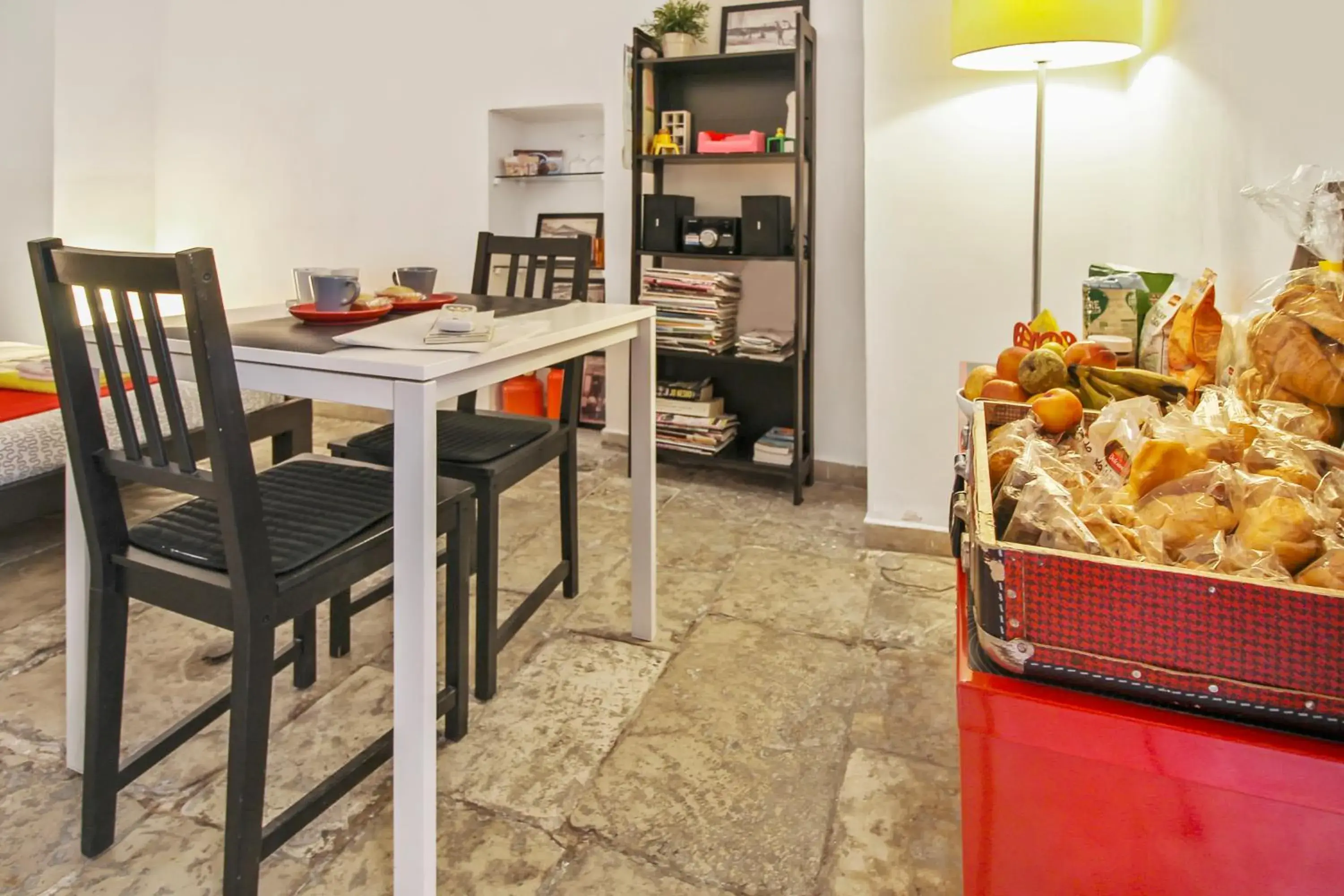 Rosso Studio in B&B Affittacamere Del Teatro Rosso Studio in B&B Affittacamere Del Teatro