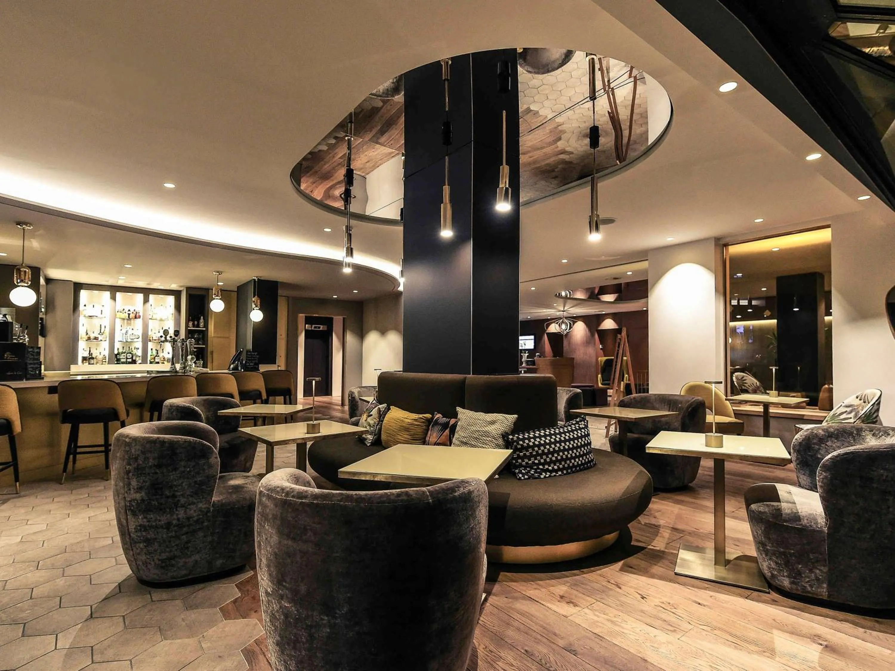 Lounge or bar in Mercure Dijon Centre Clemenceau