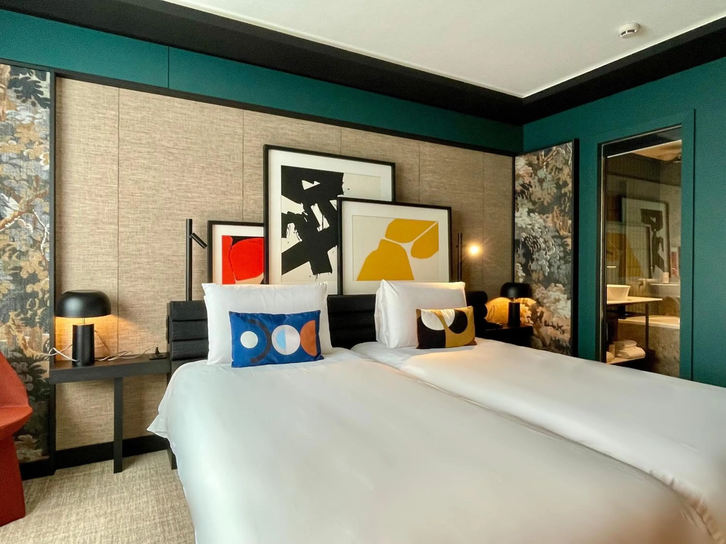 Bedroom, Bed in Mercure Dijon Centre Clemenceau