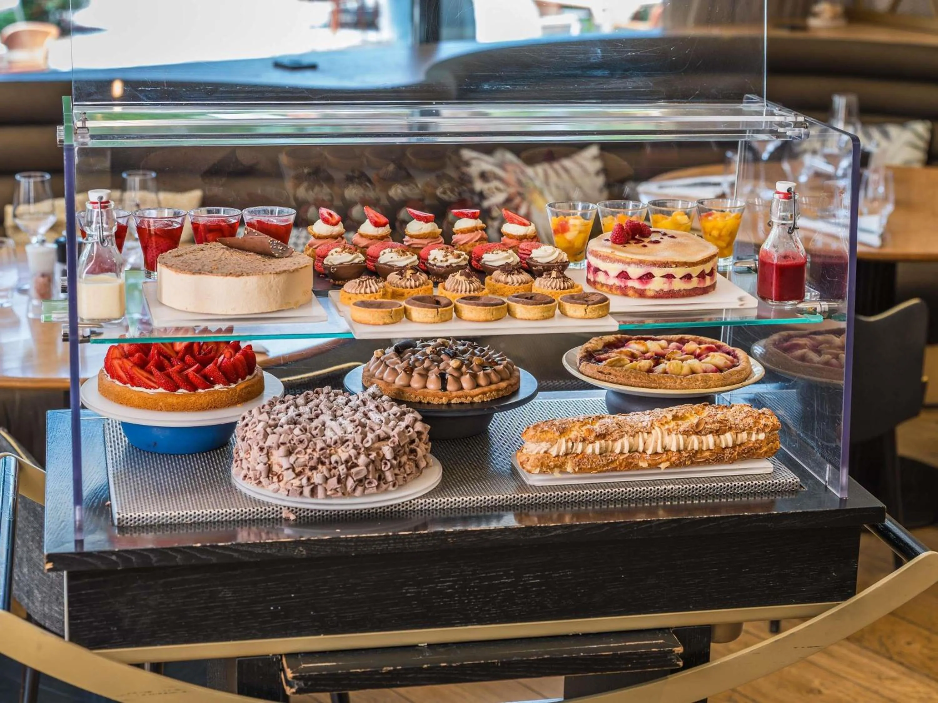 Restaurant/places to eat in Mercure Dijon Centre Clemenceau