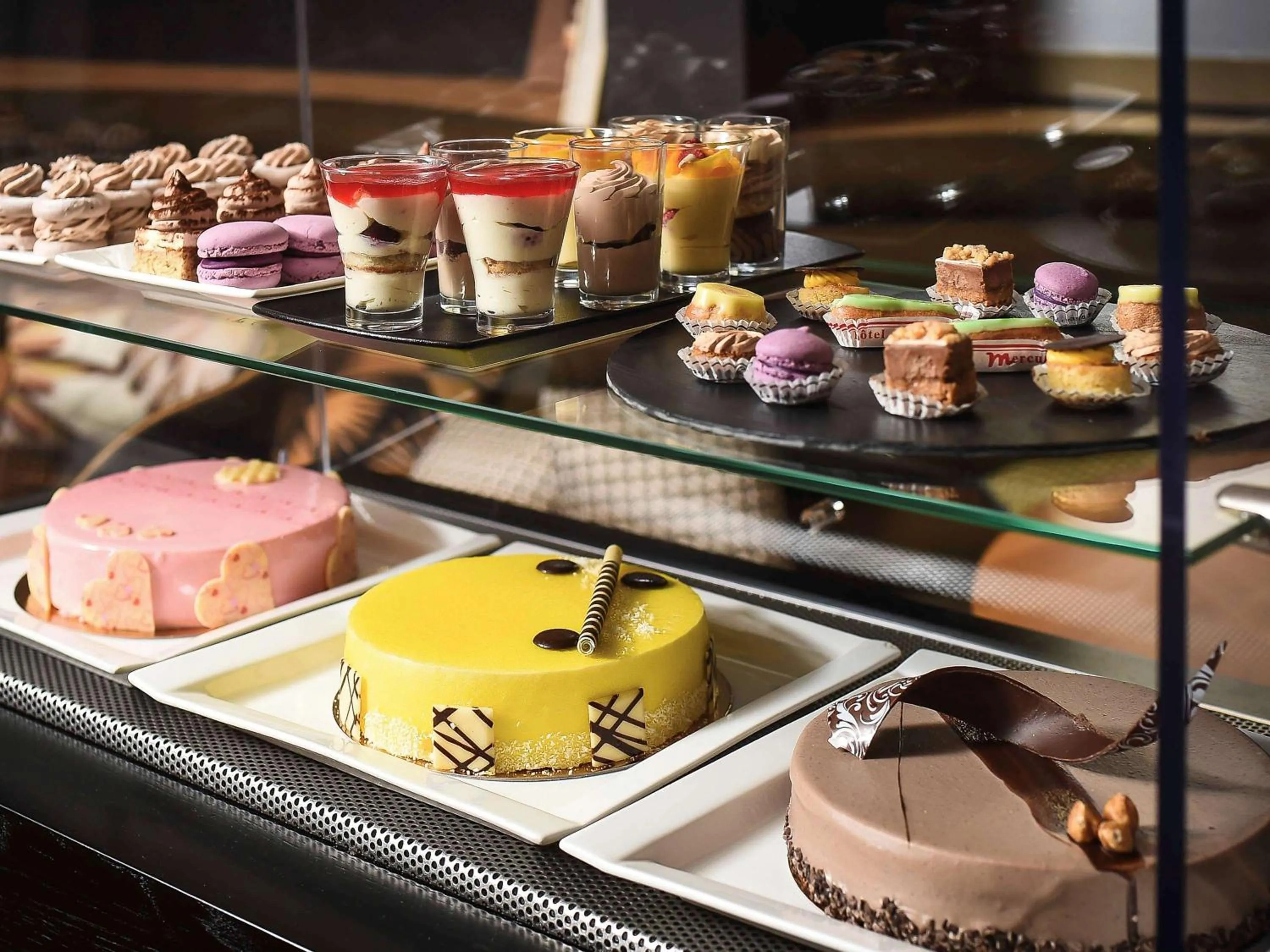 Restaurant/places to eat in Mercure Dijon Centre Clemenceau