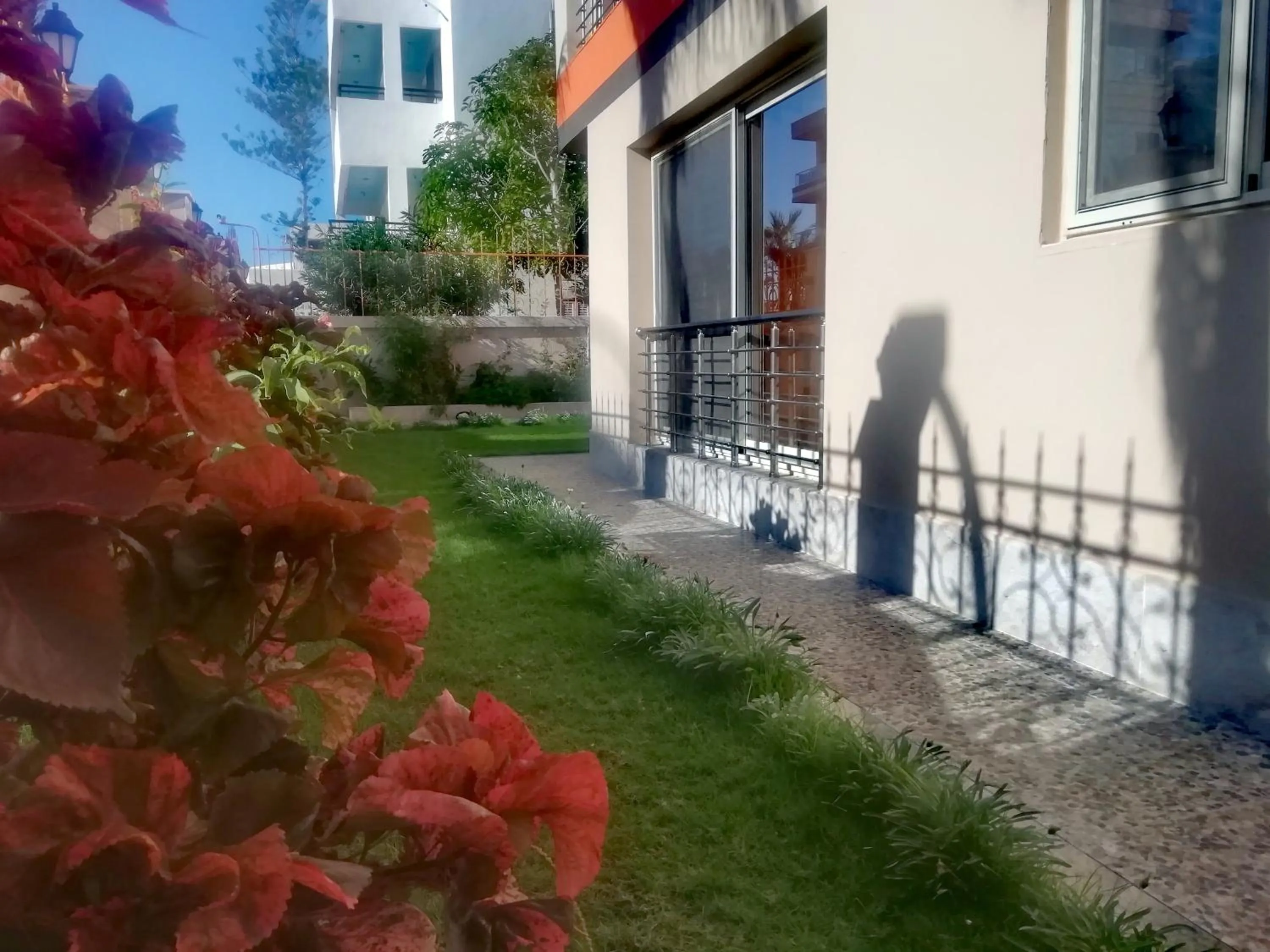 Facade/entrance in Al Raya Apartments