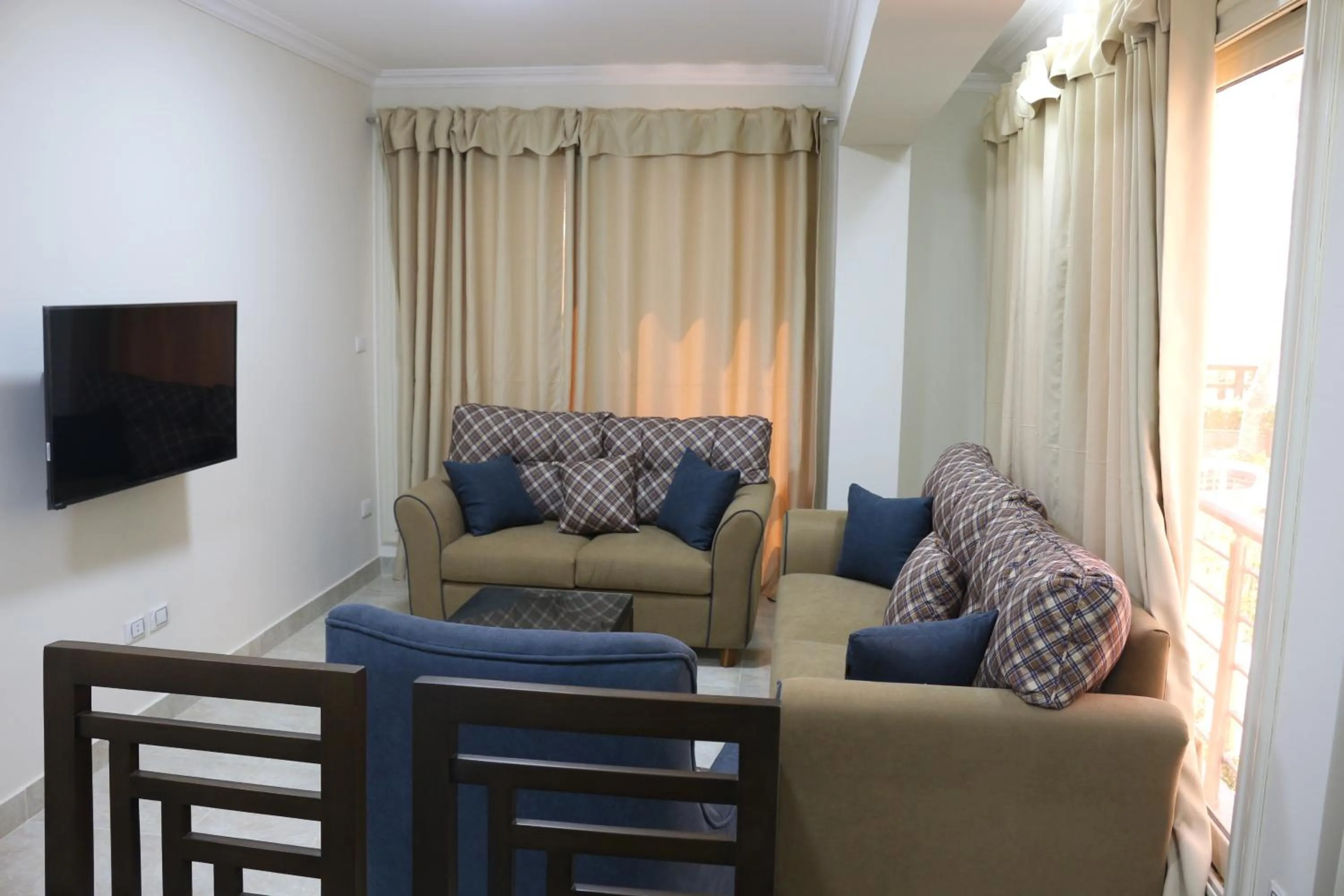 Living room in Al Raya Apartments