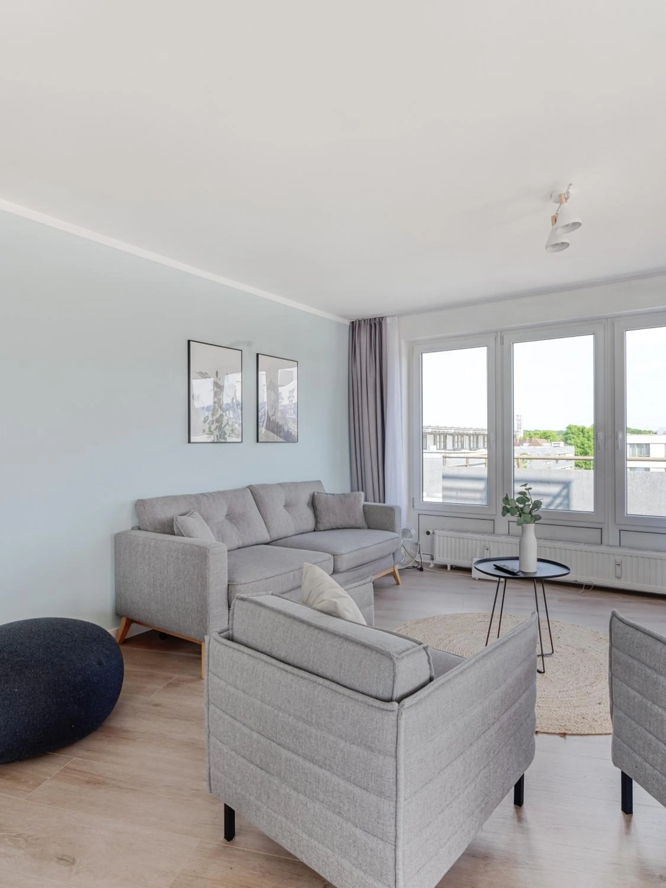 Living room in Limehome Wolfsburg Porschestraße