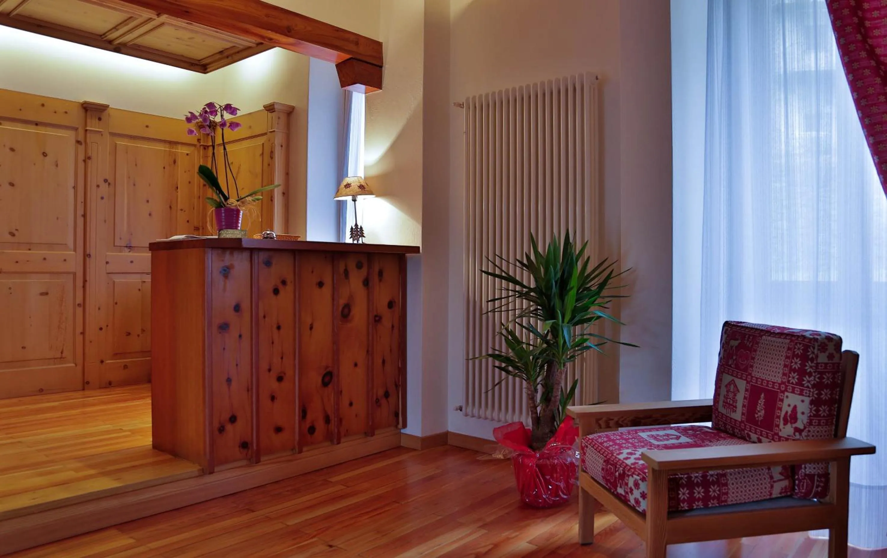 Lobby or reception in Hotel Roseg