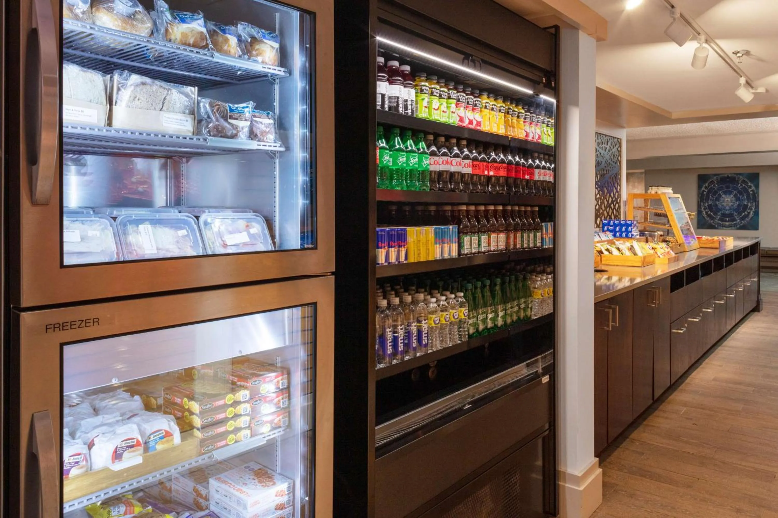 Restaurant/places to eat in DoubleTree by Hilton Hotel Burlington Vermont