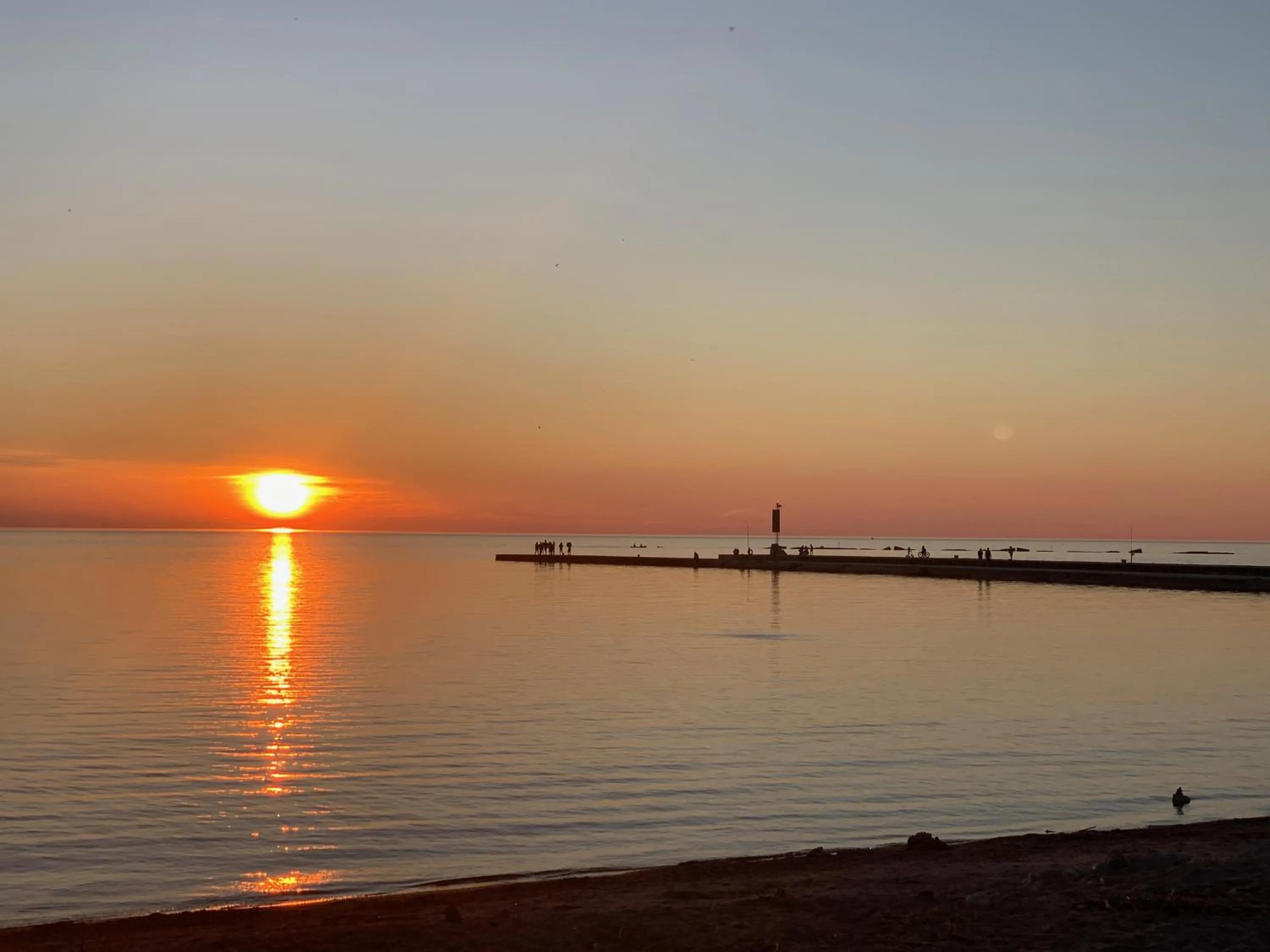 Beach in Paradise Inn On the Beach