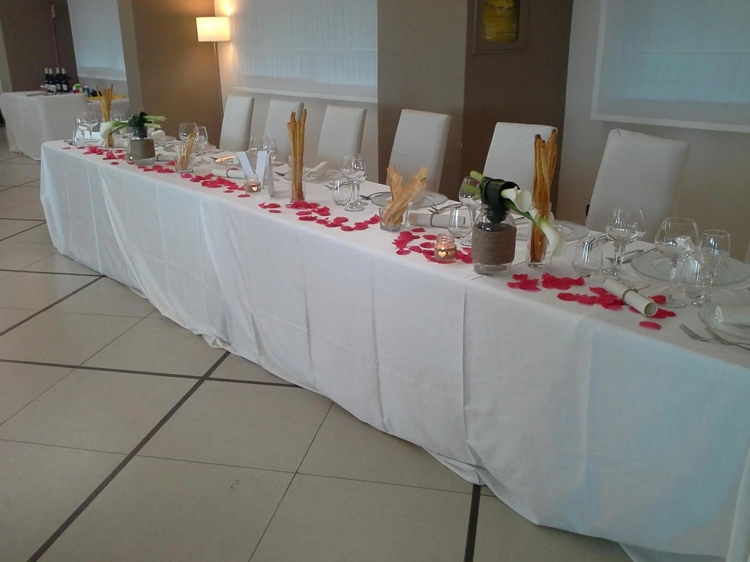 Banquet/Function facilities in Elihotel
