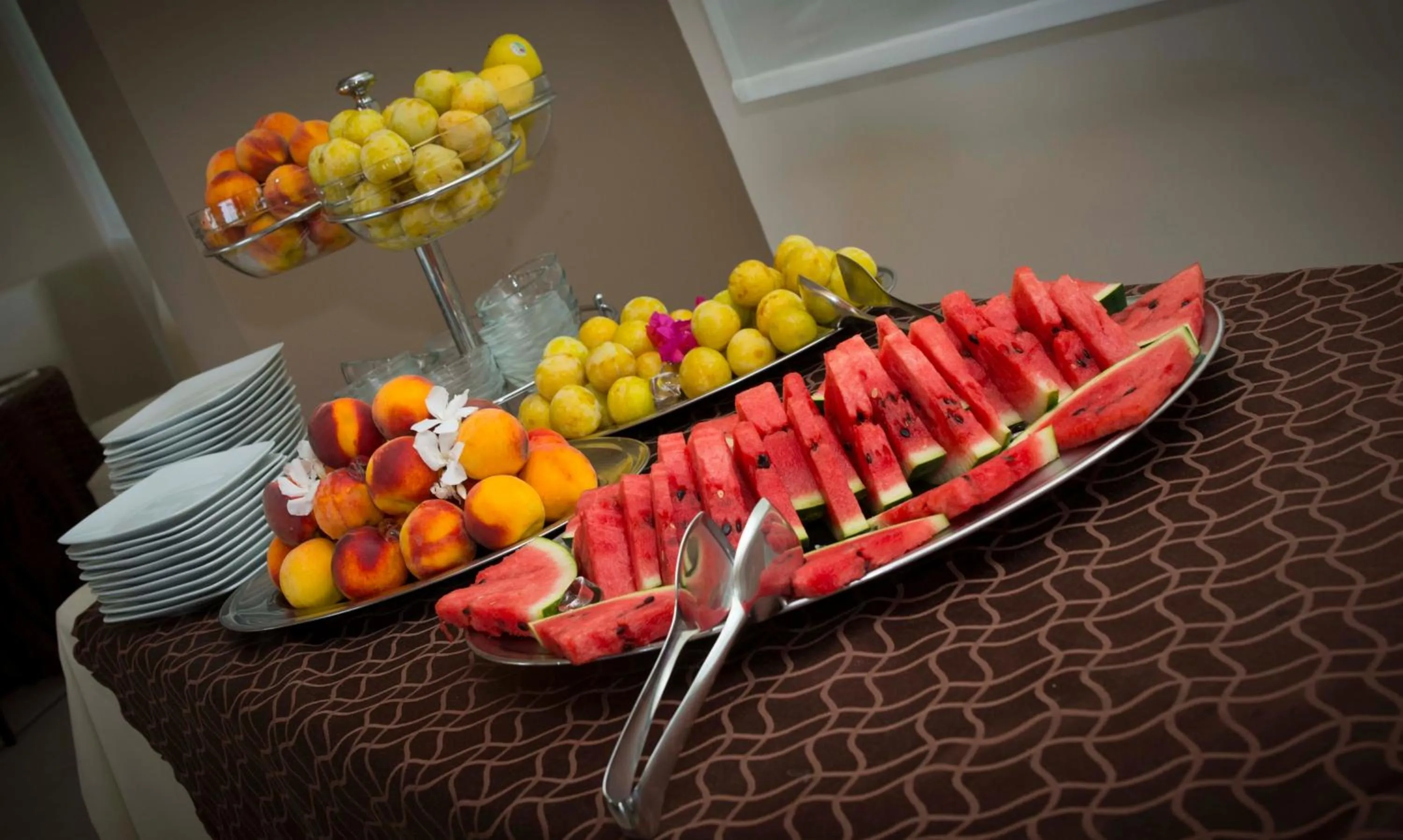 Food and drinks in Elihotel