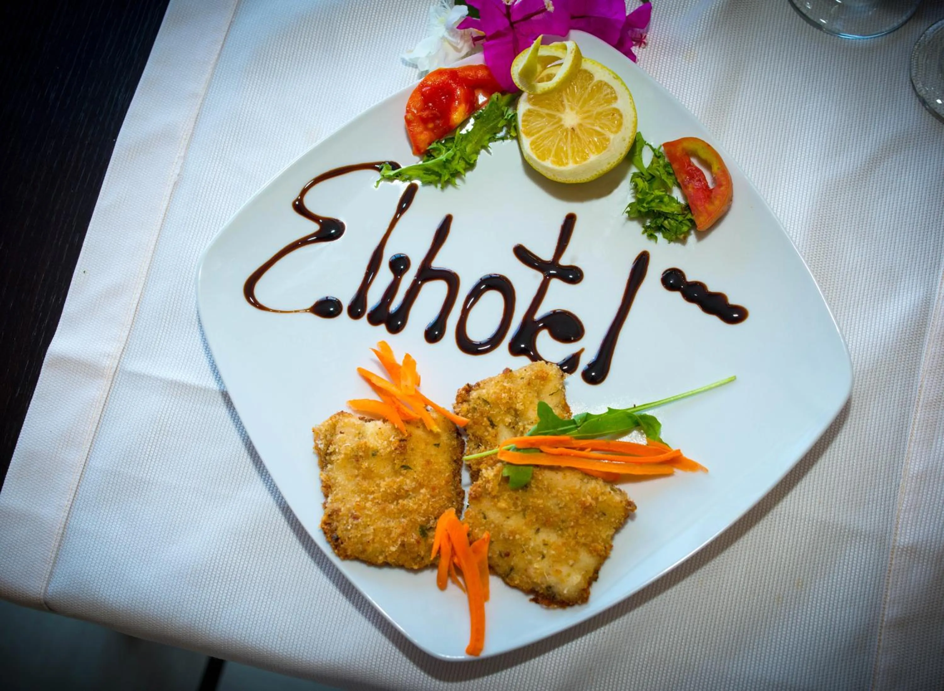 Food and drinks in Elihotel