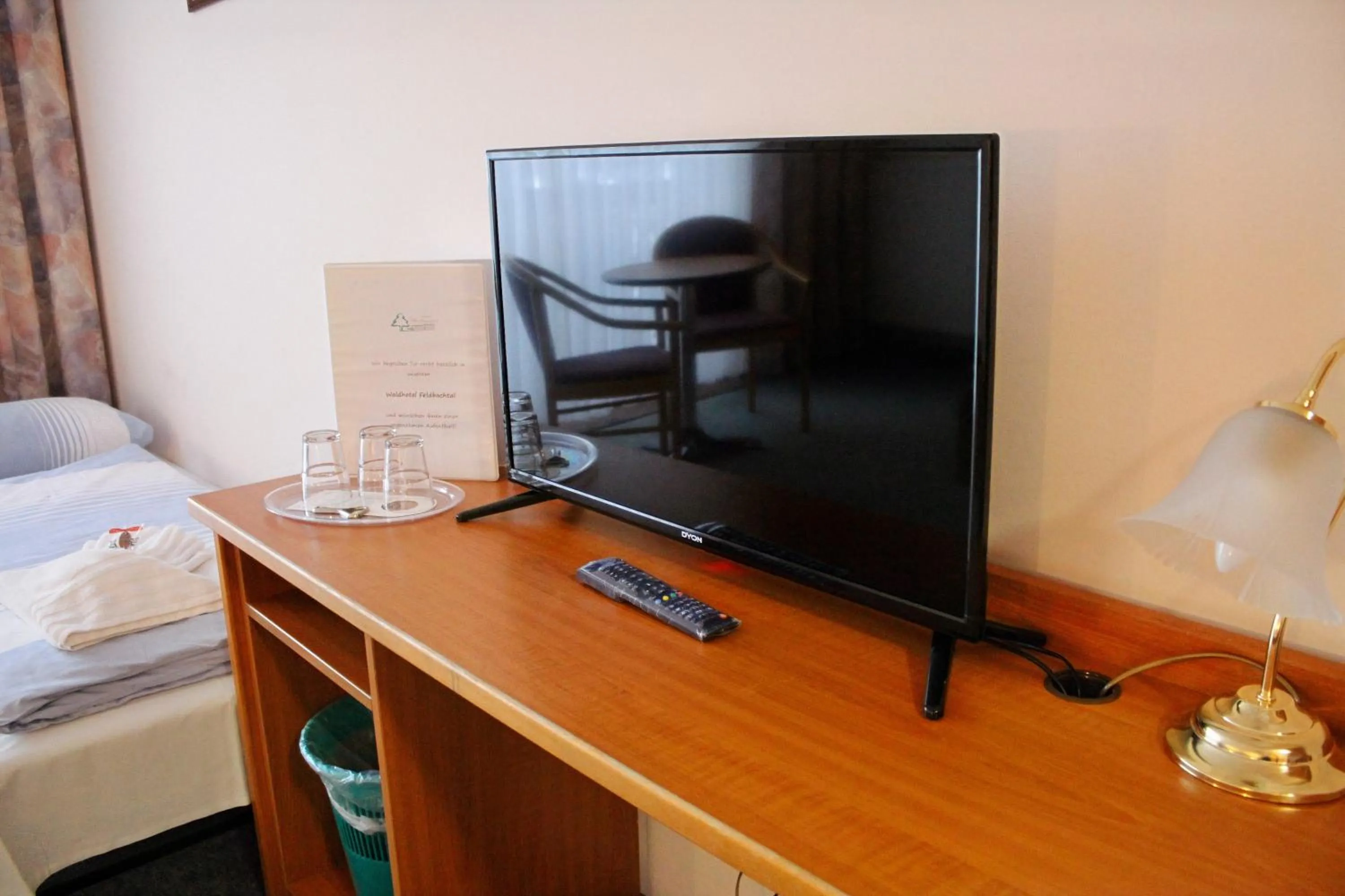 Bed in Waldhotel Feldbachtal