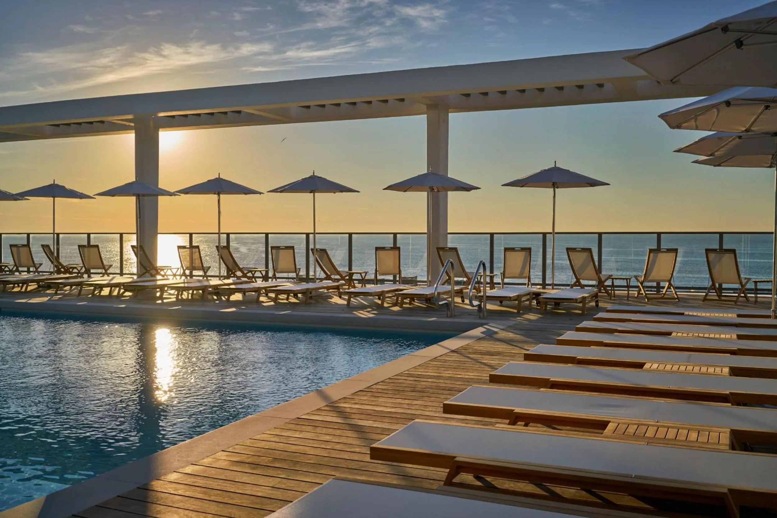 Swimming pool in Asbury Ocean Club Hotel
