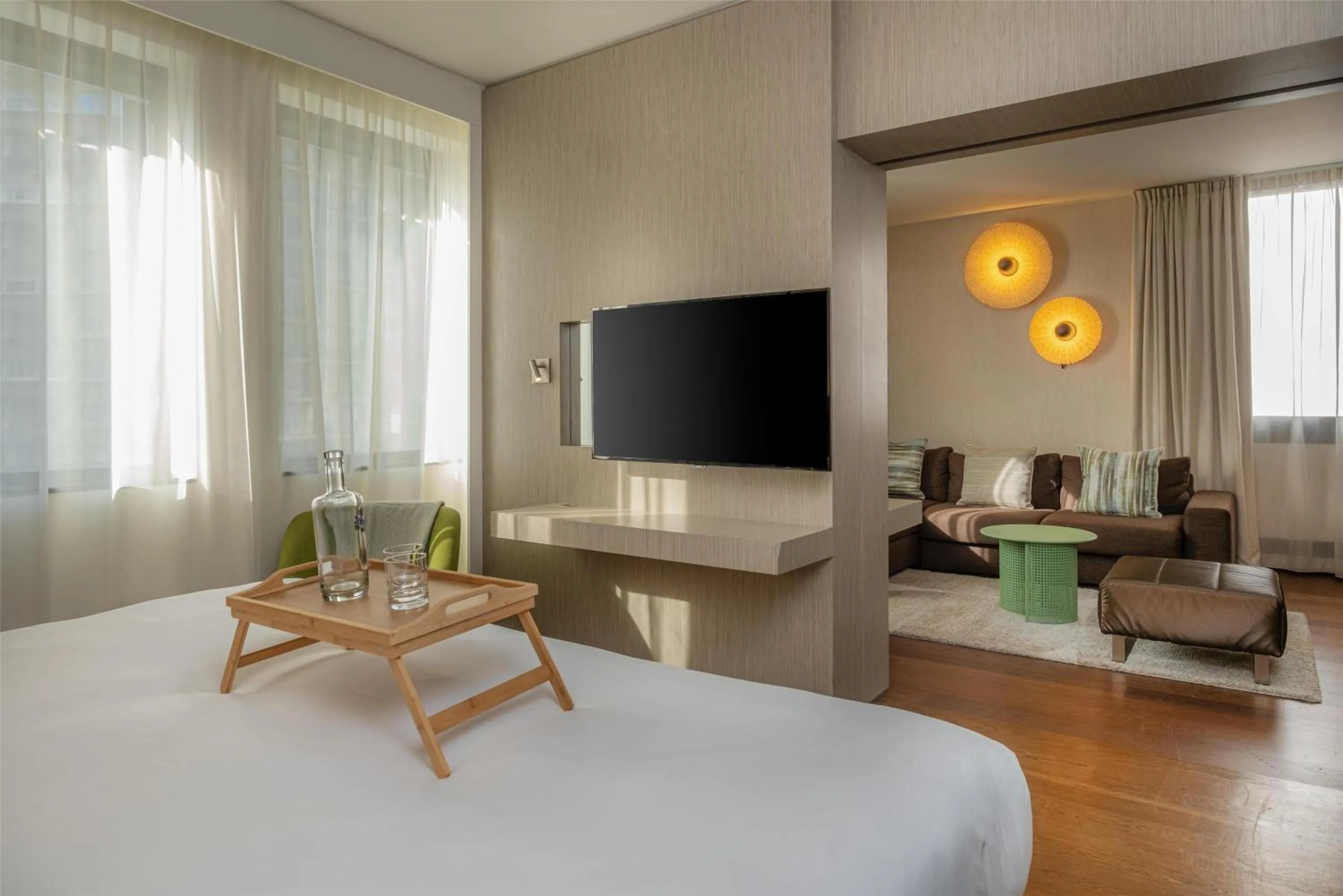 Photo of the whole room, Bed in FirstName Toulouse, part of JdV by Hyatt