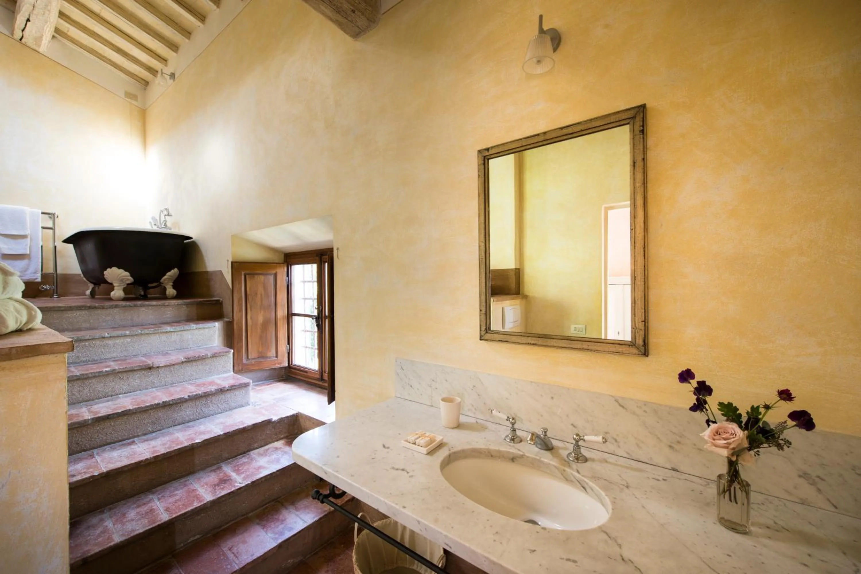 Bathroom in Borgo Pignano Tuscany