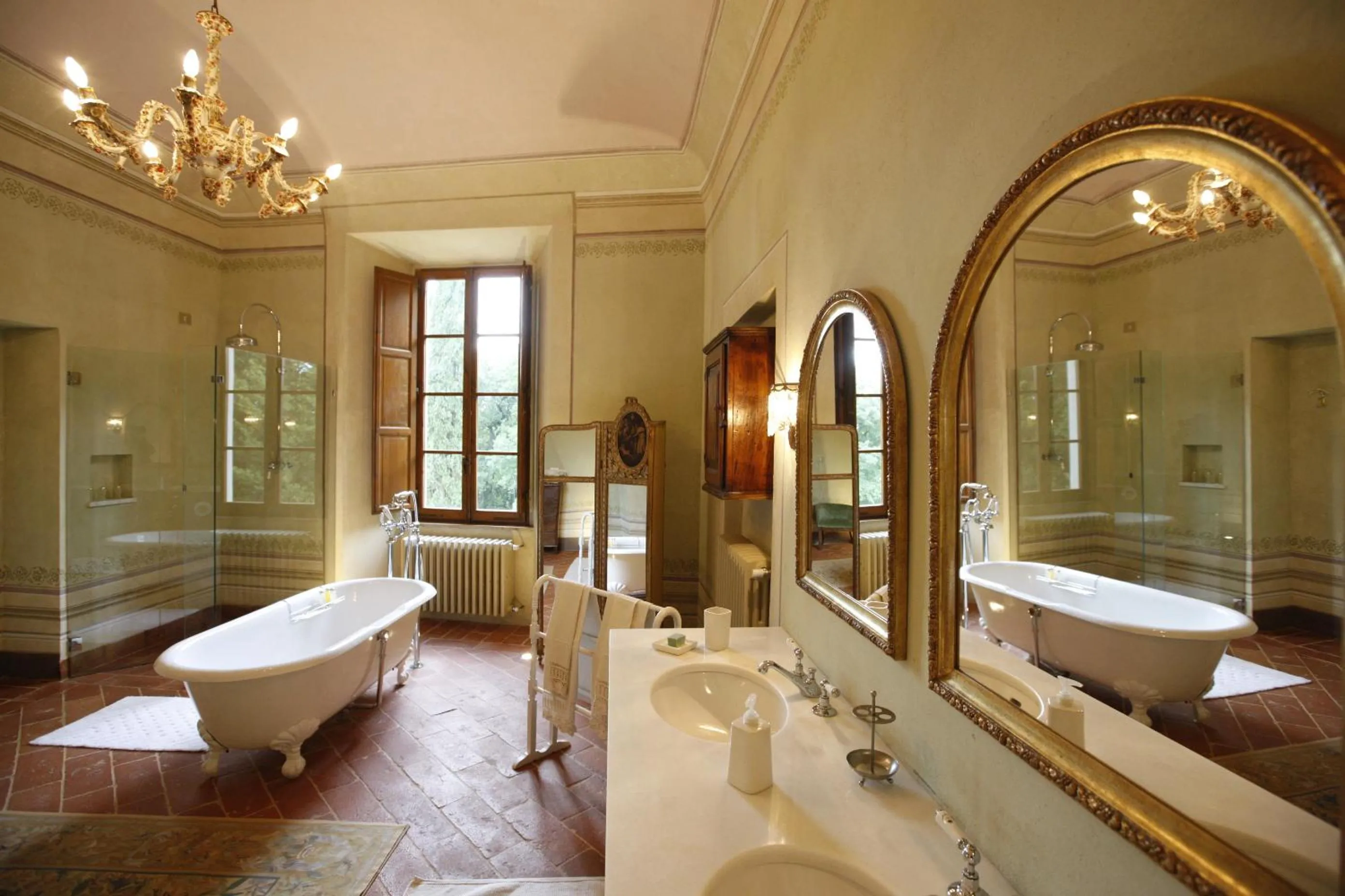 Bathroom in Borgo Pignano Tuscany