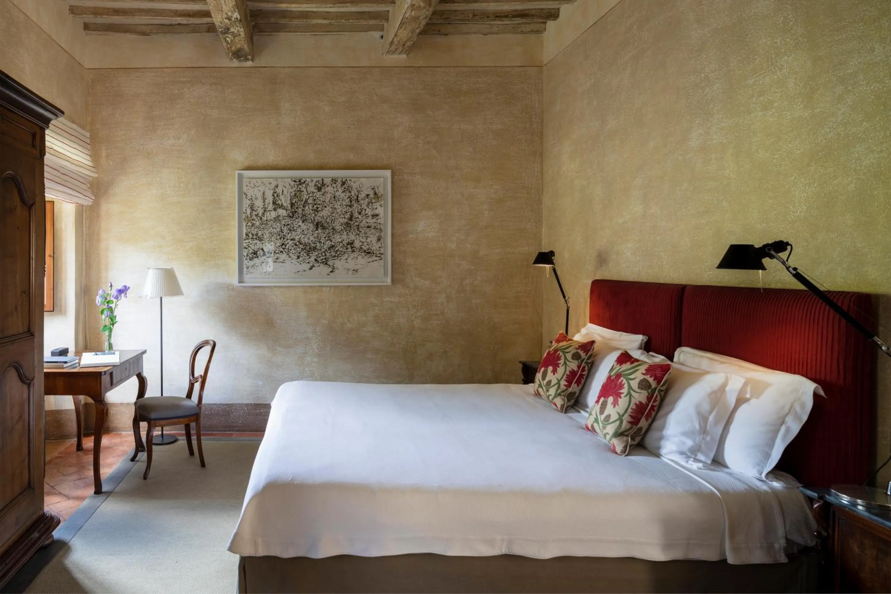 Bed in Borgo Pignano Volterra Tuscany