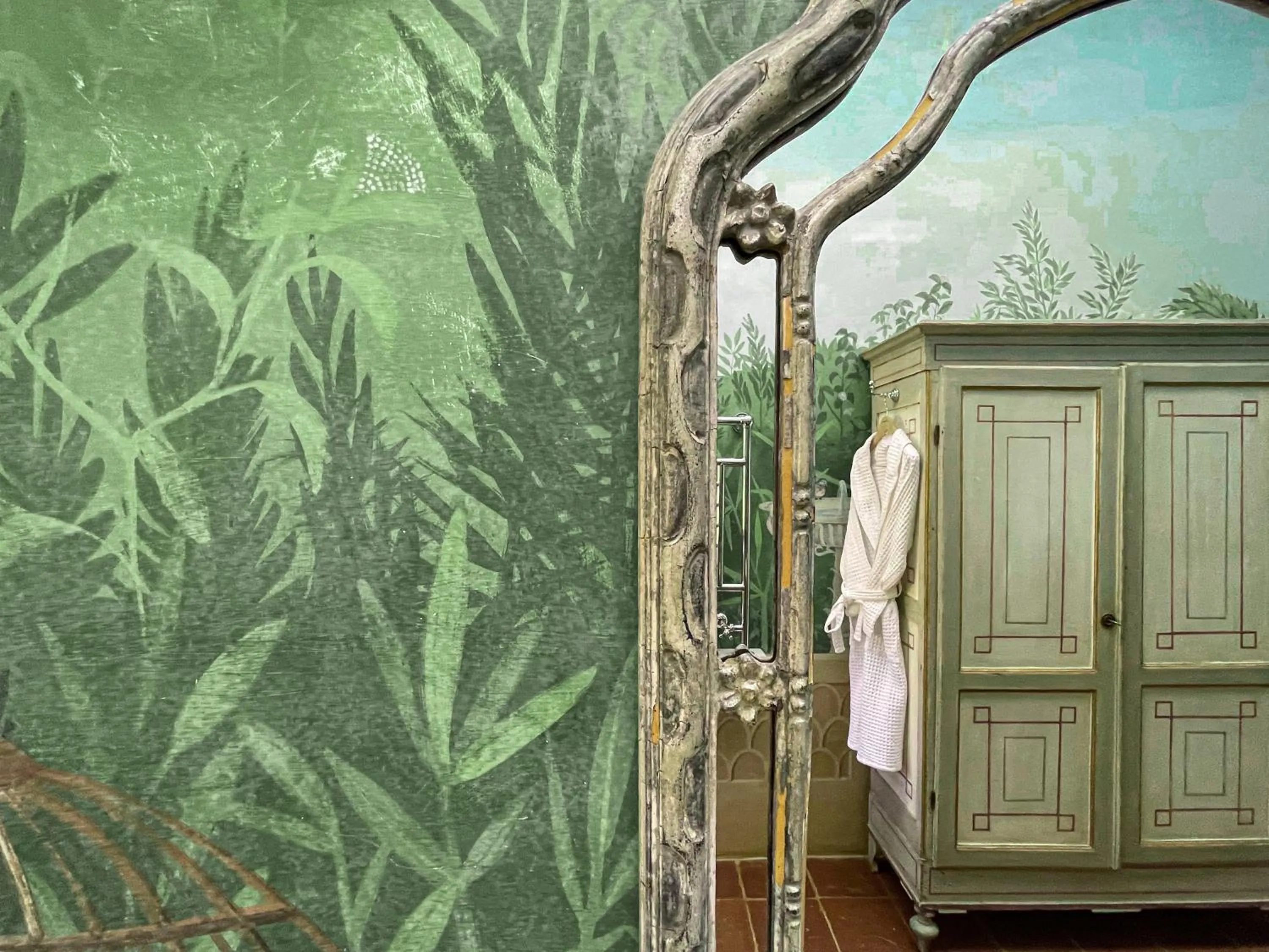 Decorative detail in Borgo Pignano Tuscany