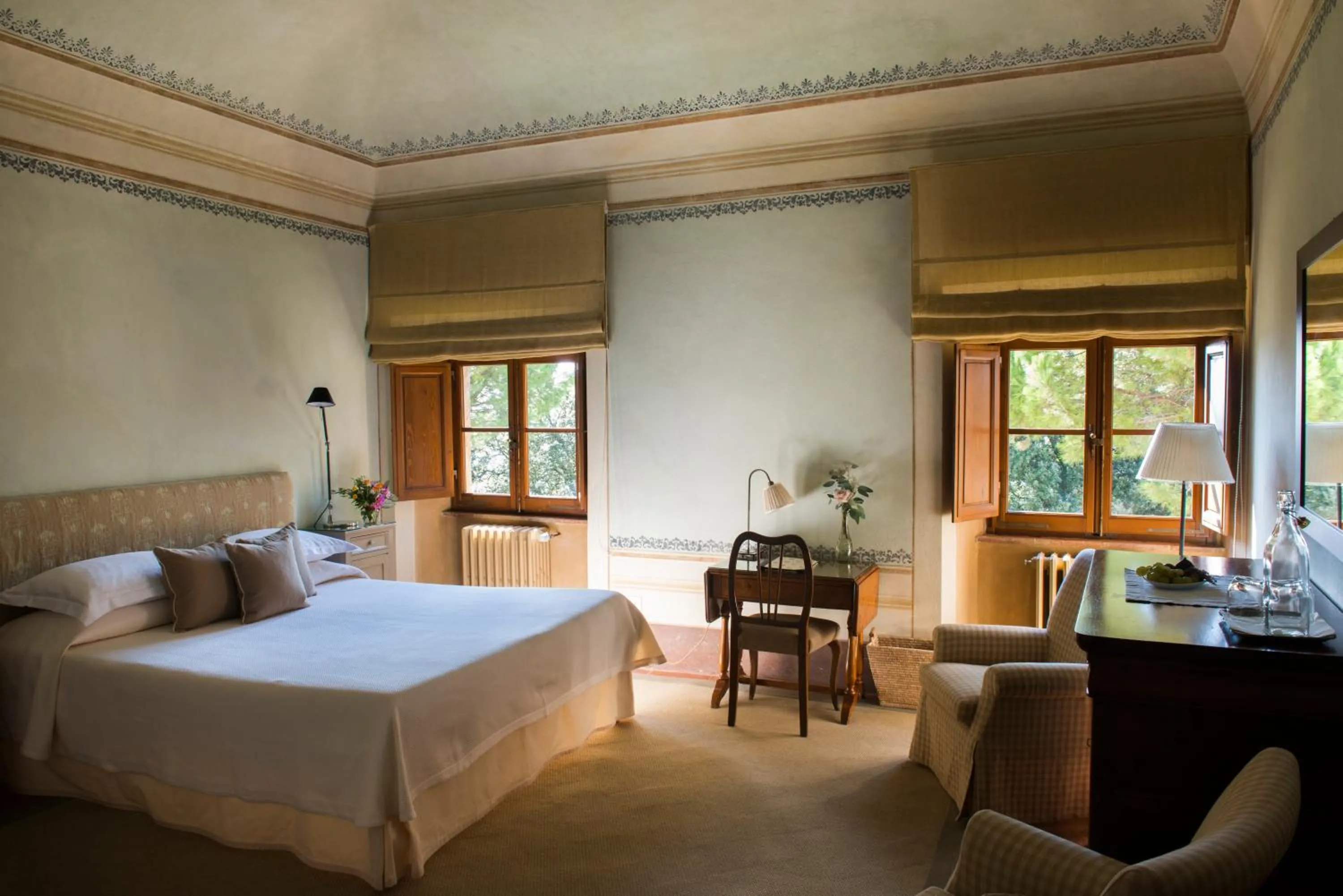 Bedroom, Bed in Borgo Pignano Tuscany