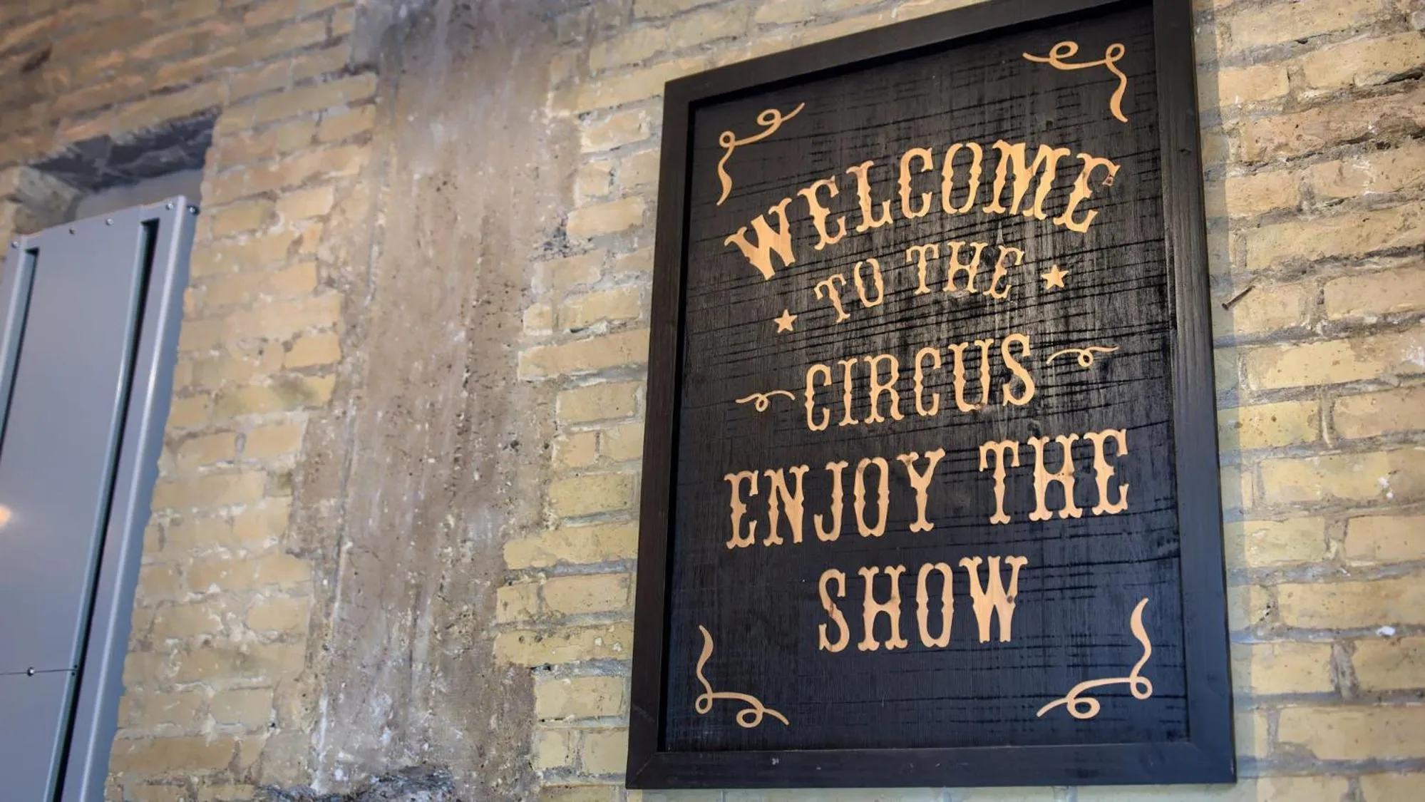 Property logo or sign in Hografic Hotel