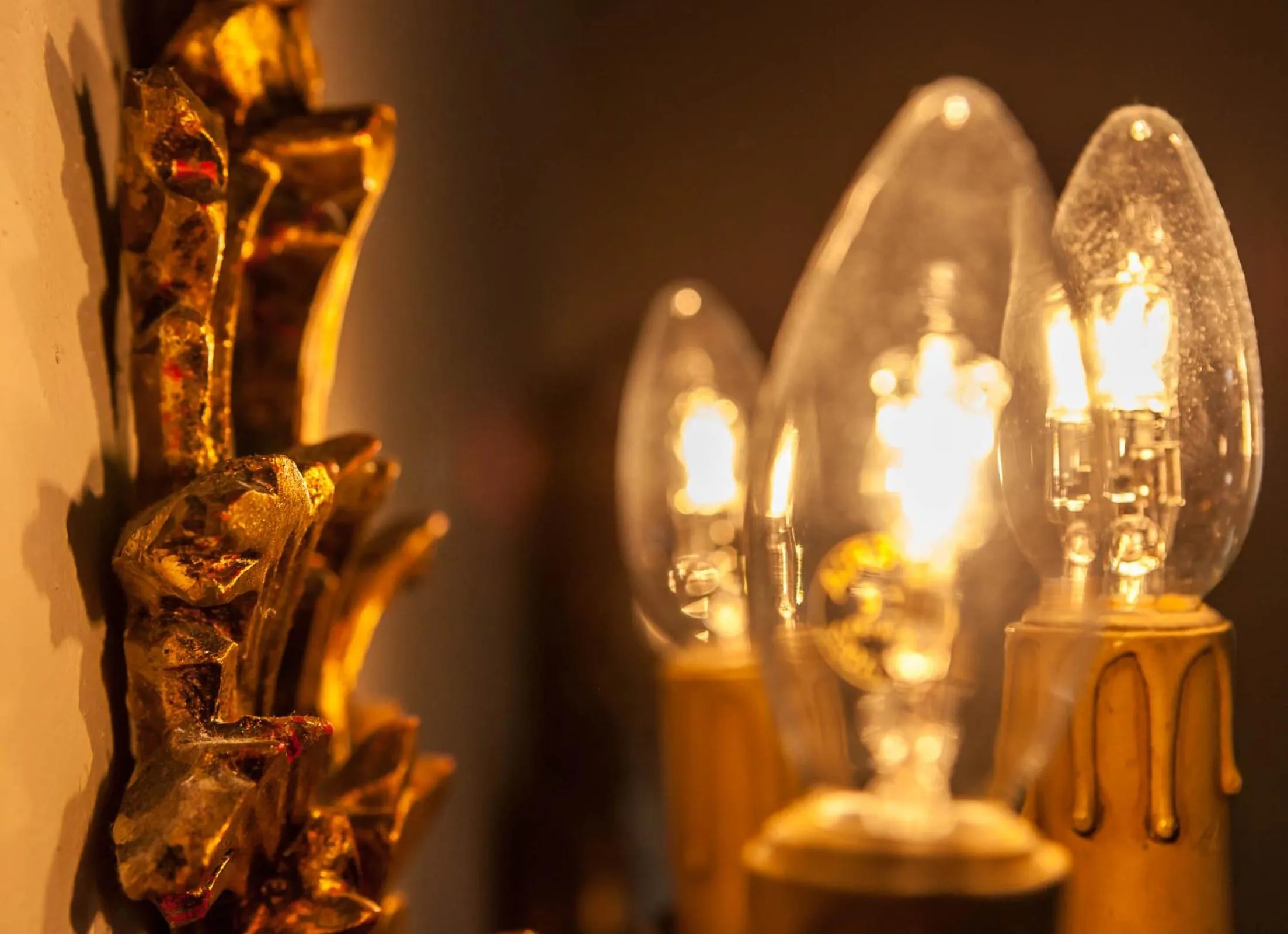 Decorative detail in Quercia Belvedere Relais