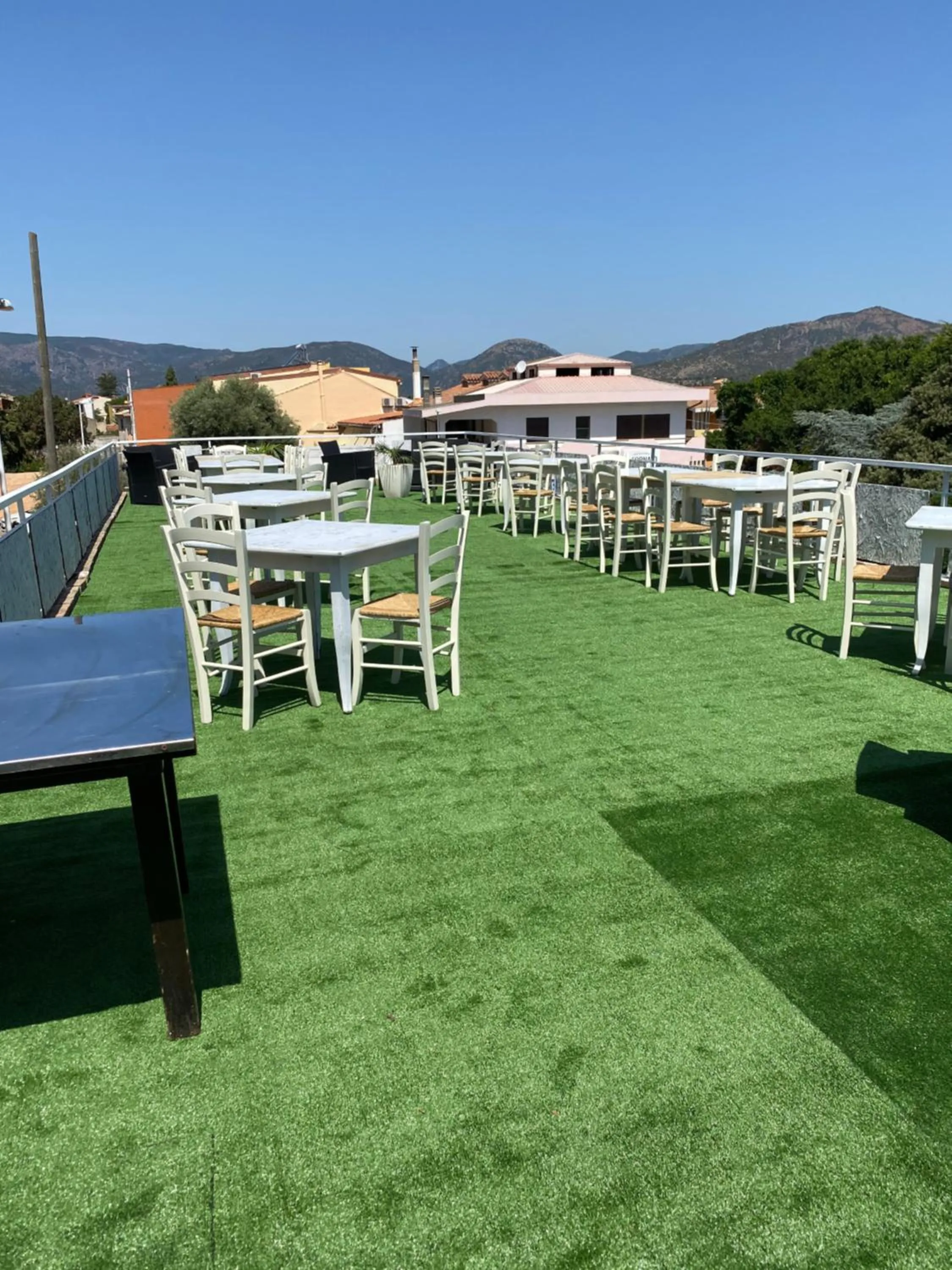 Green Gallery Hotel and Restaurant