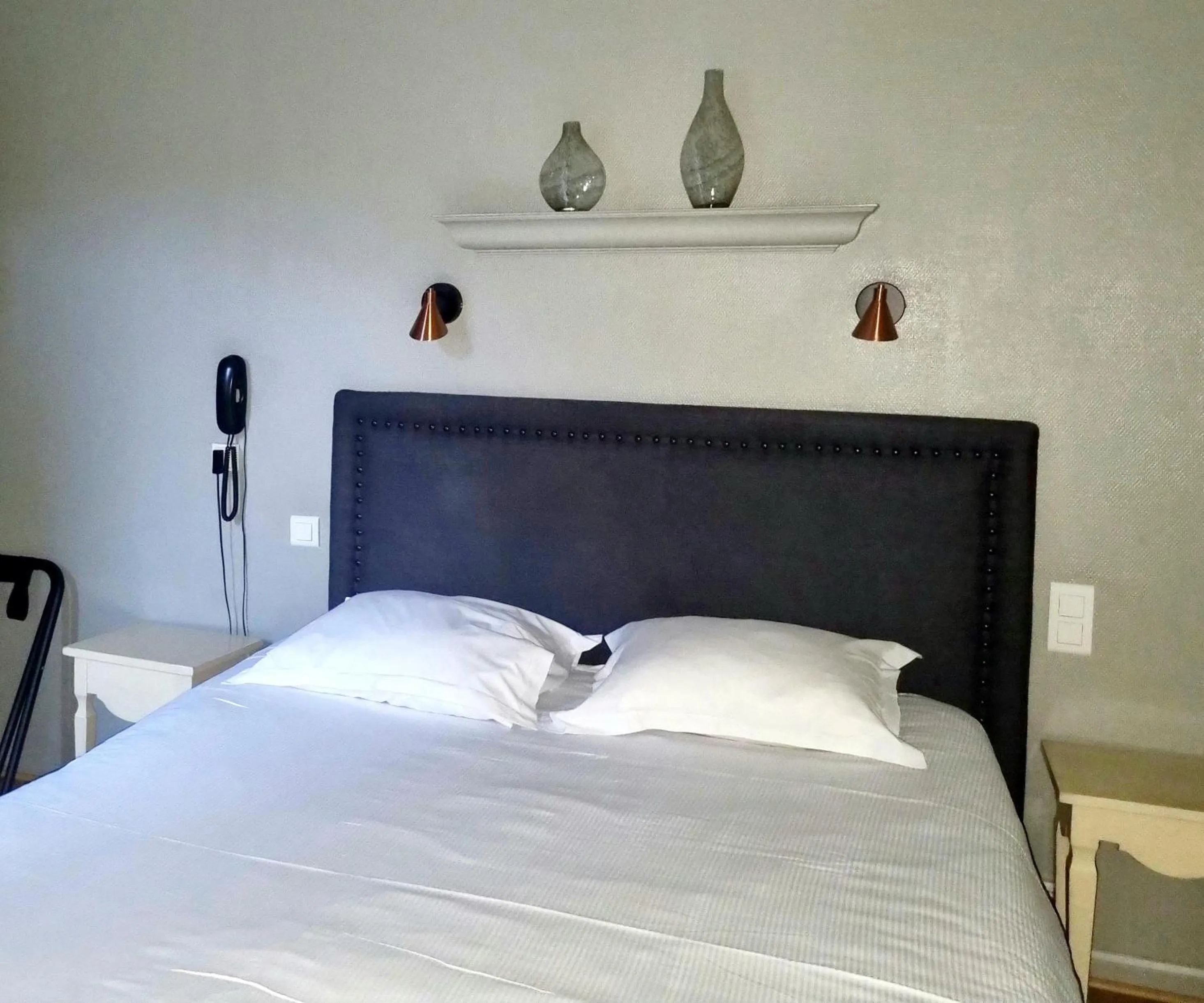 Bed in The Originals Boutique, Hôtel La Villa Marine, Le Tréport