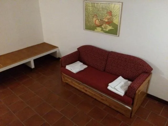 Seating area, Bed in Cervinia Due