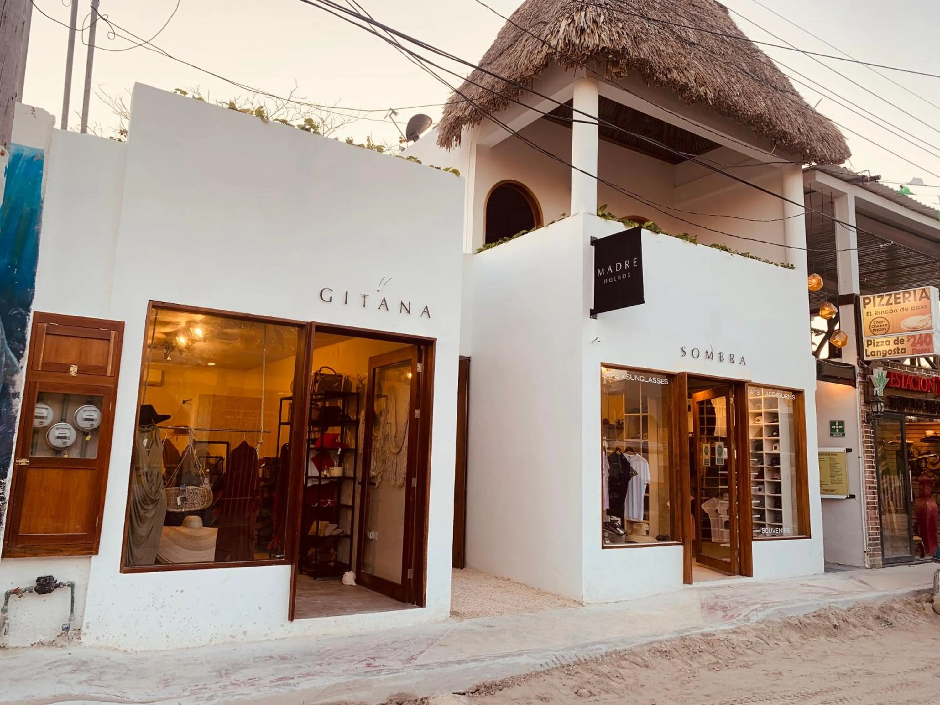 Property building in Apartments & Suites MADRE Holbox Self-Check IN