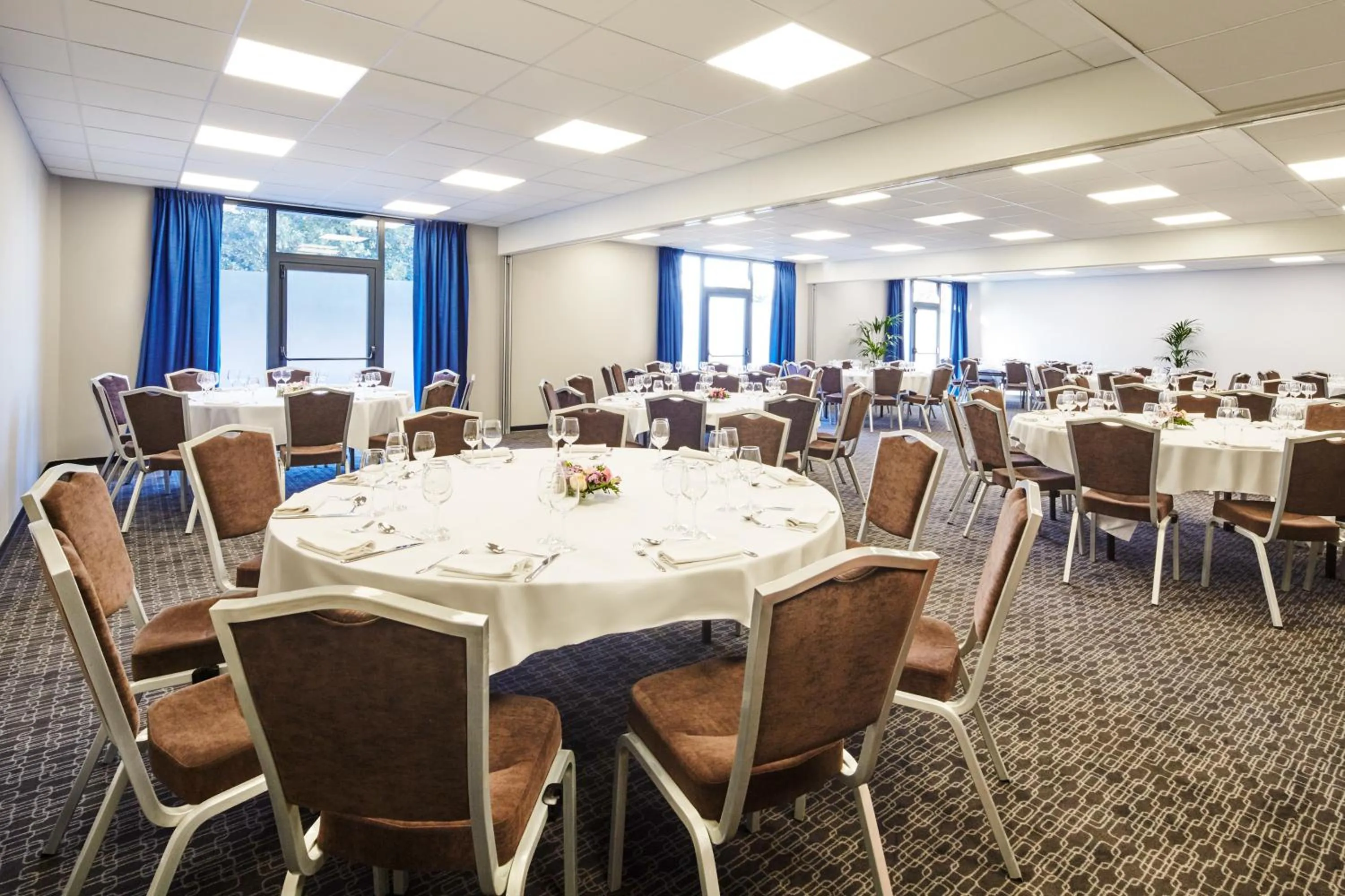 Banquet/Function facilities in ibis Styles Evry Lisses