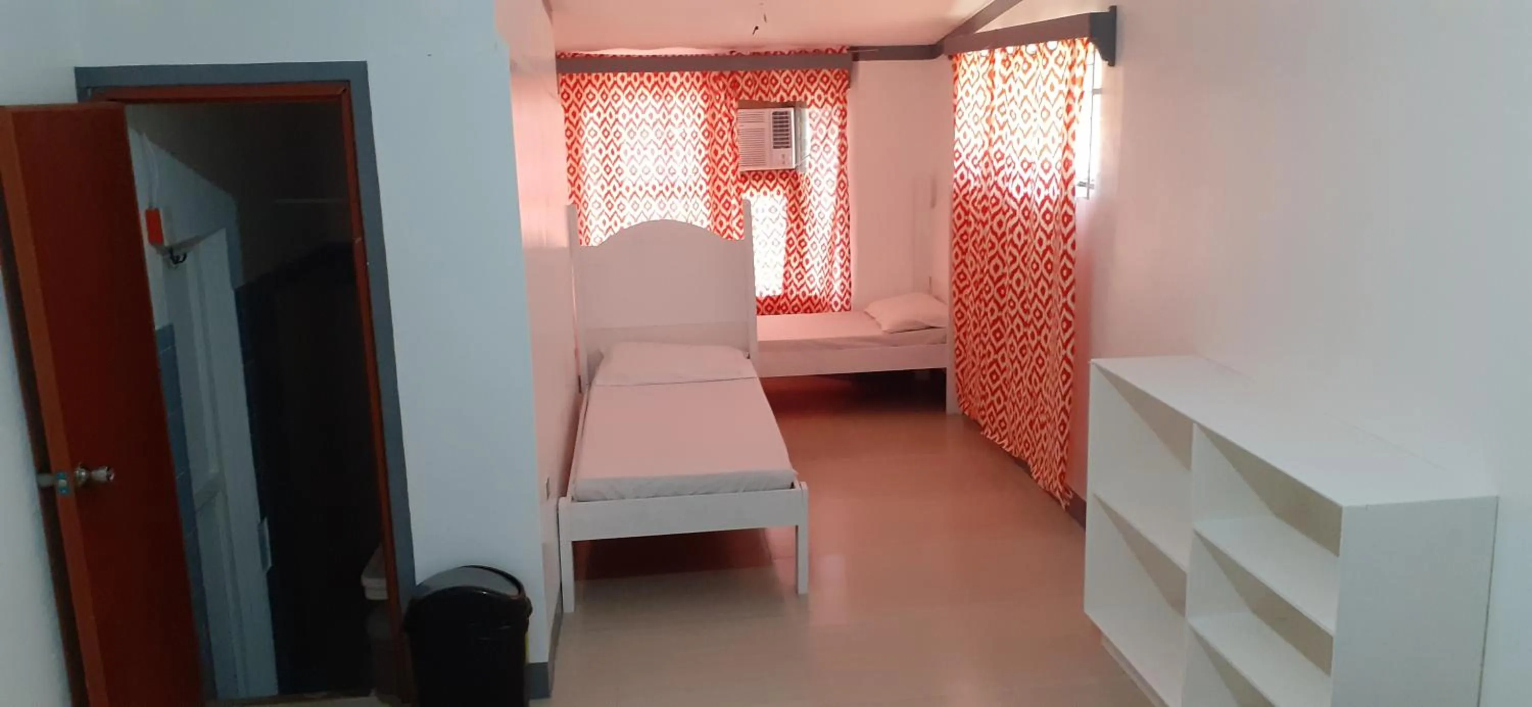 Bed in Bella's Beach Resort (A)