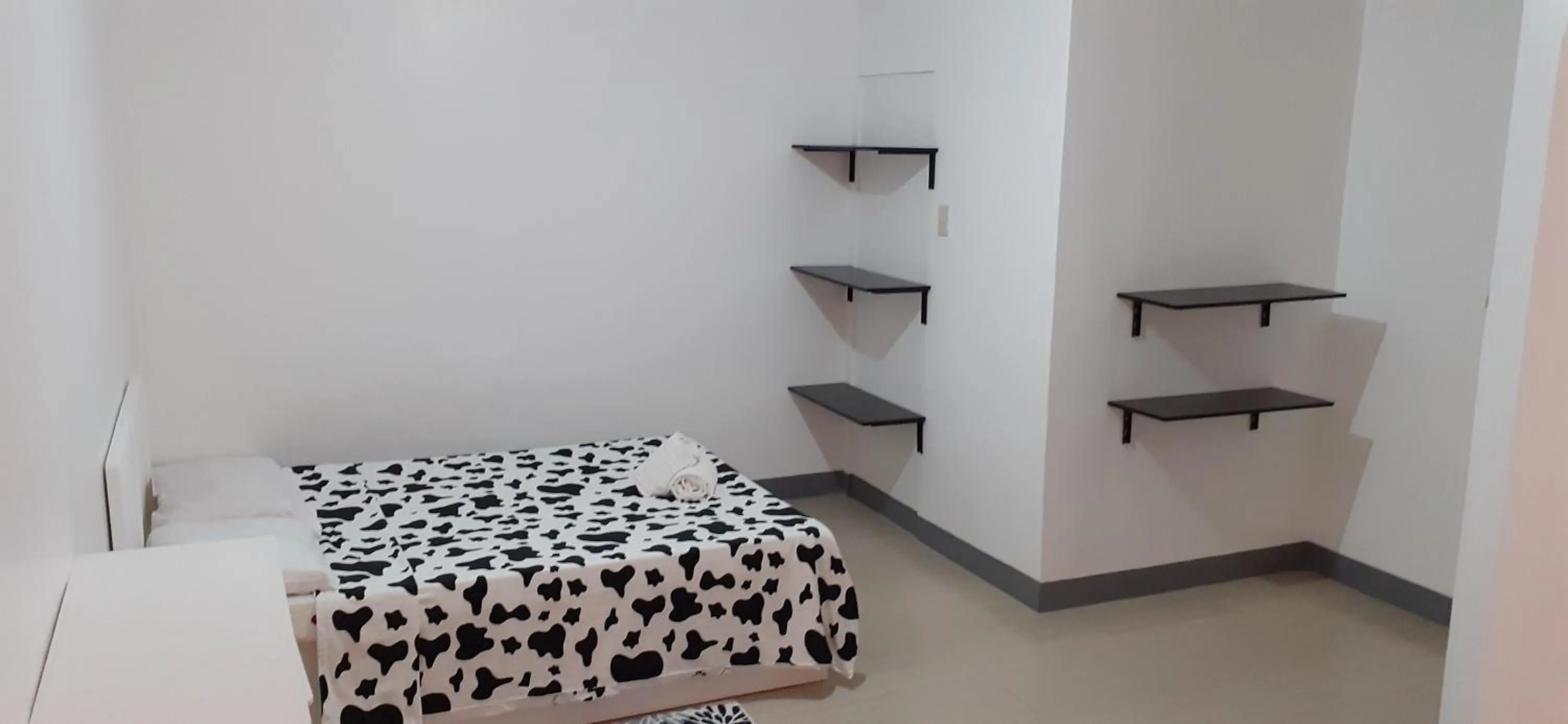 Bed in Bella's Beach Resort (A)