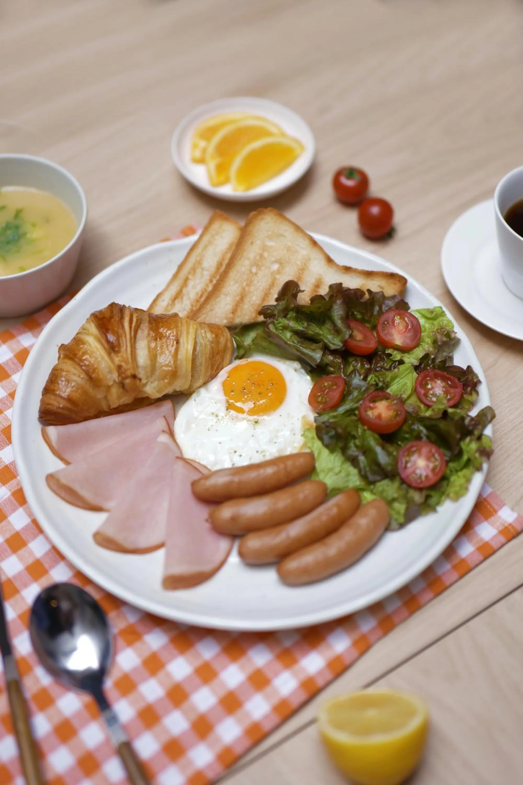 Food and drinks in Petit Grande Miyabi