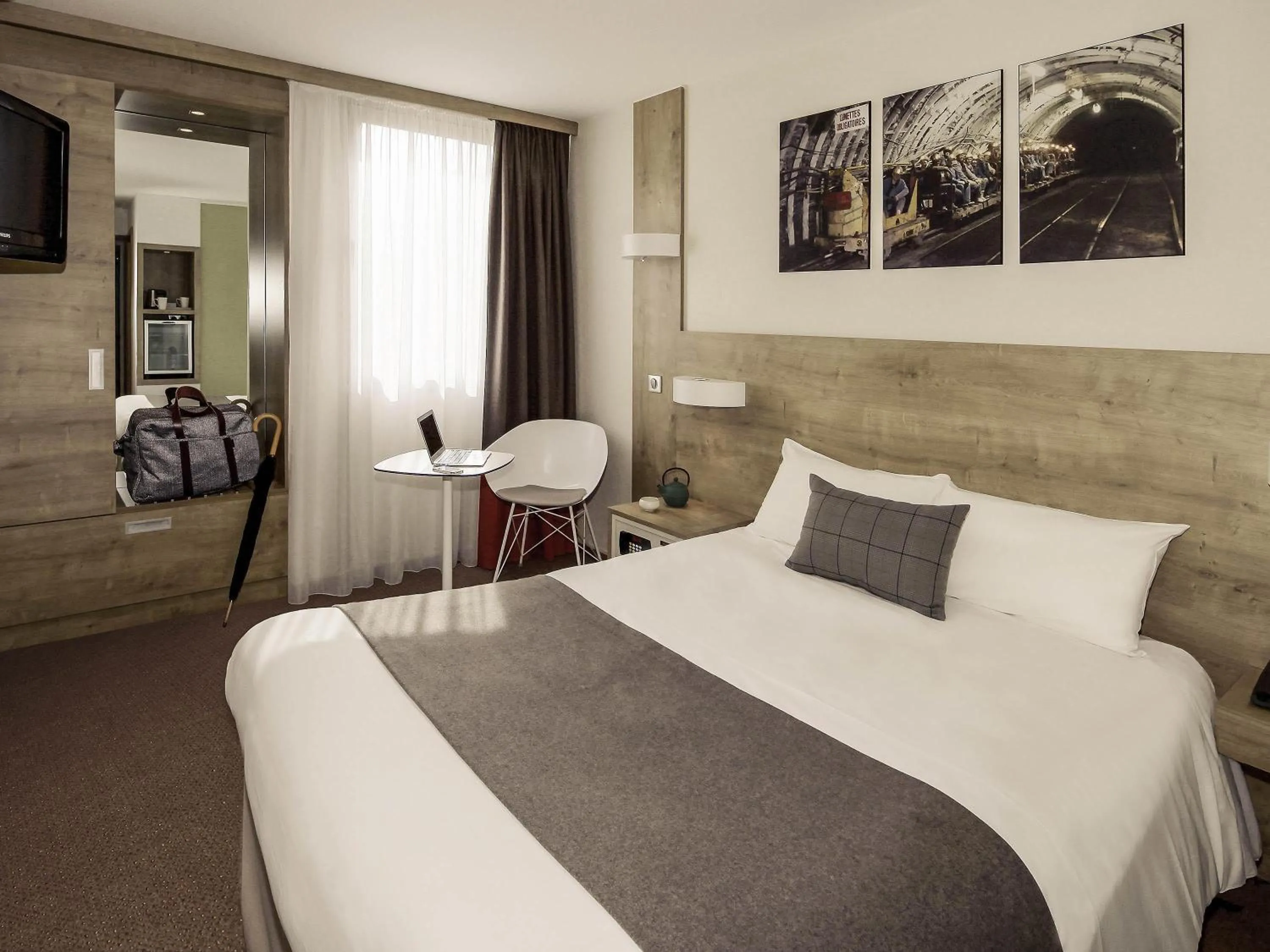 Bedroom, Bed in Mercure Hotel Forbach Centre de Loisirs