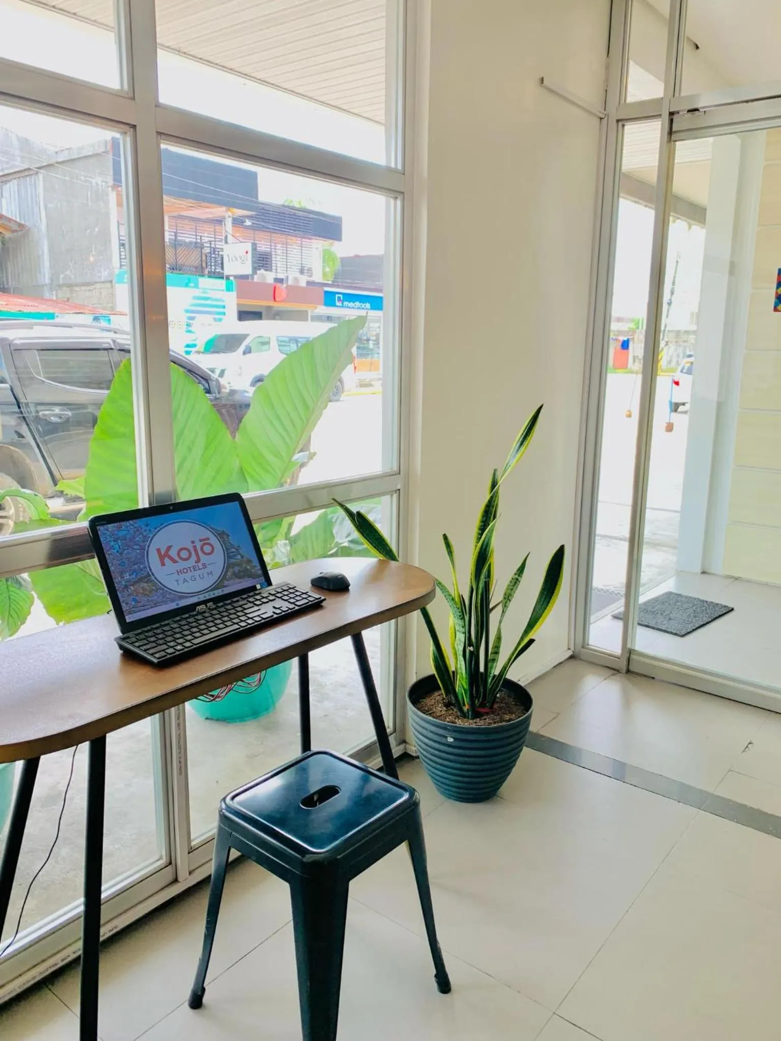 Business facilities in Kojõ Hotel Tagum