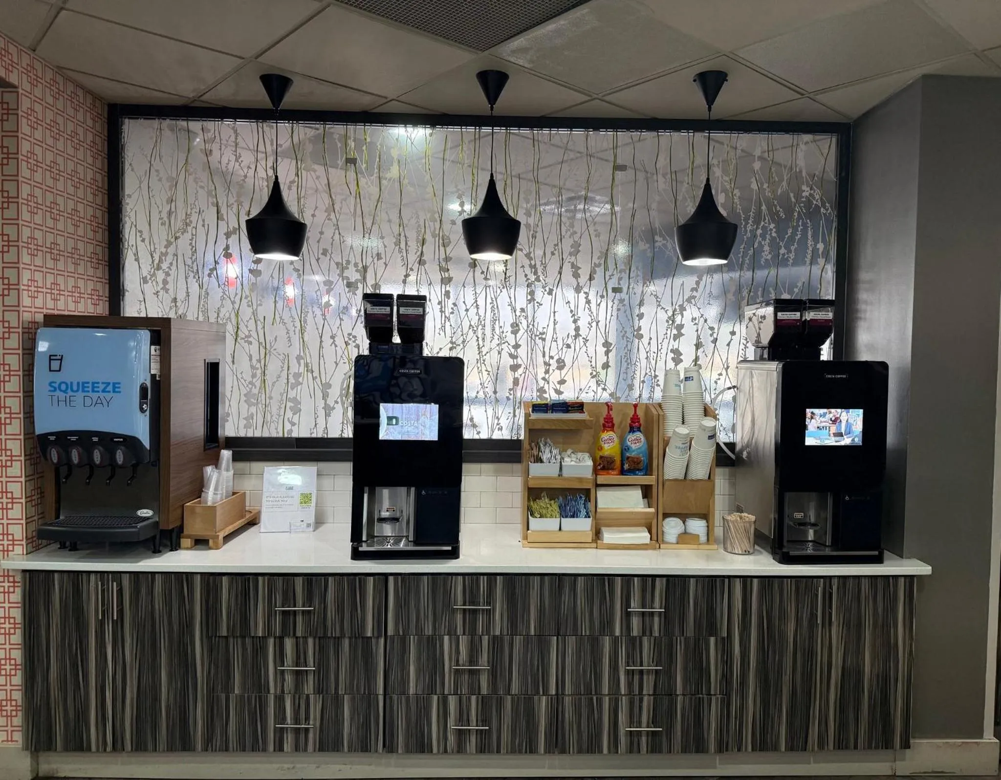 Breakfast in Holiday Inn Express Atlanta Galleria-Ballpark Area by IHG