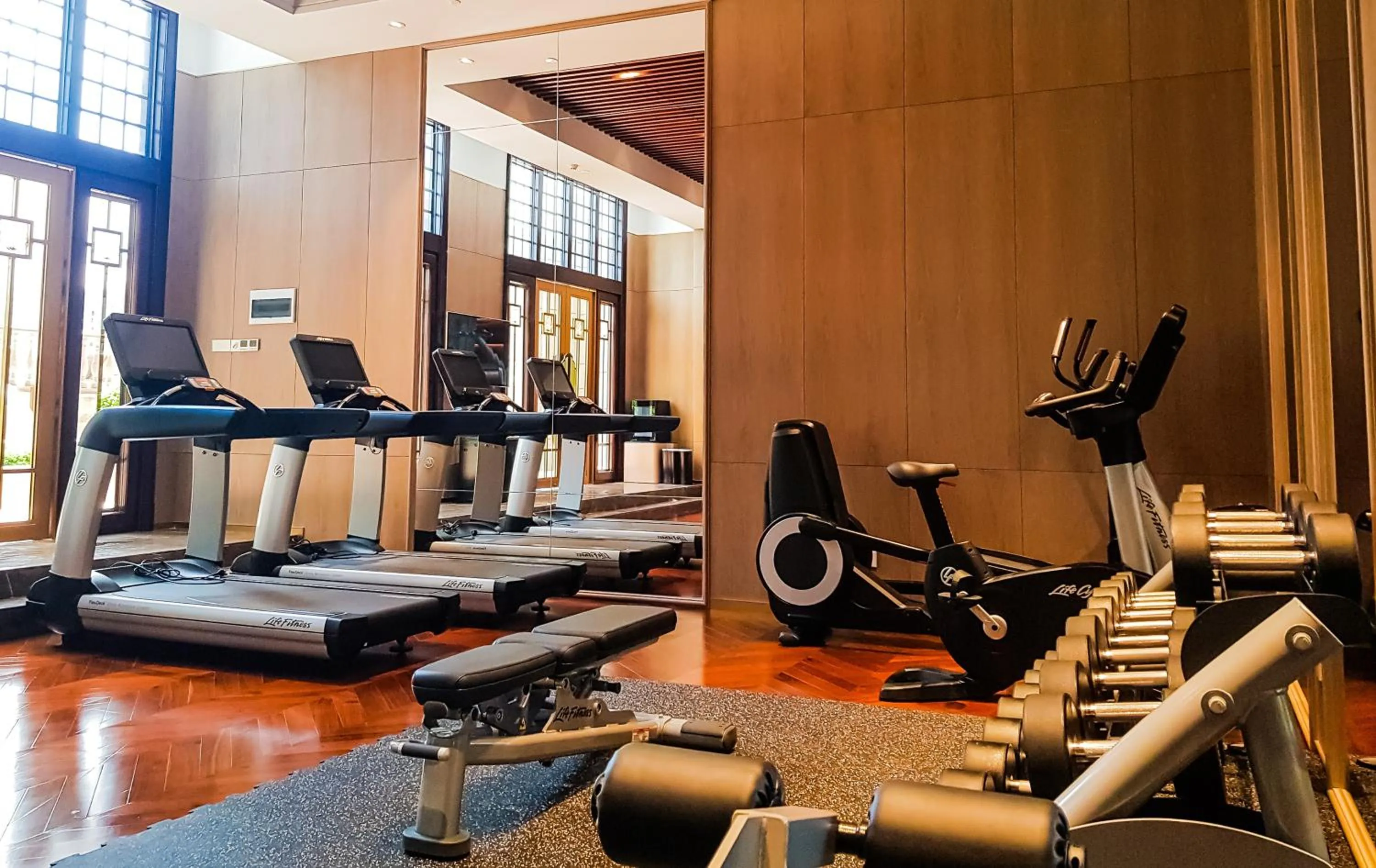 Fitness centre/facilities in Jin Bei Palace Hotel