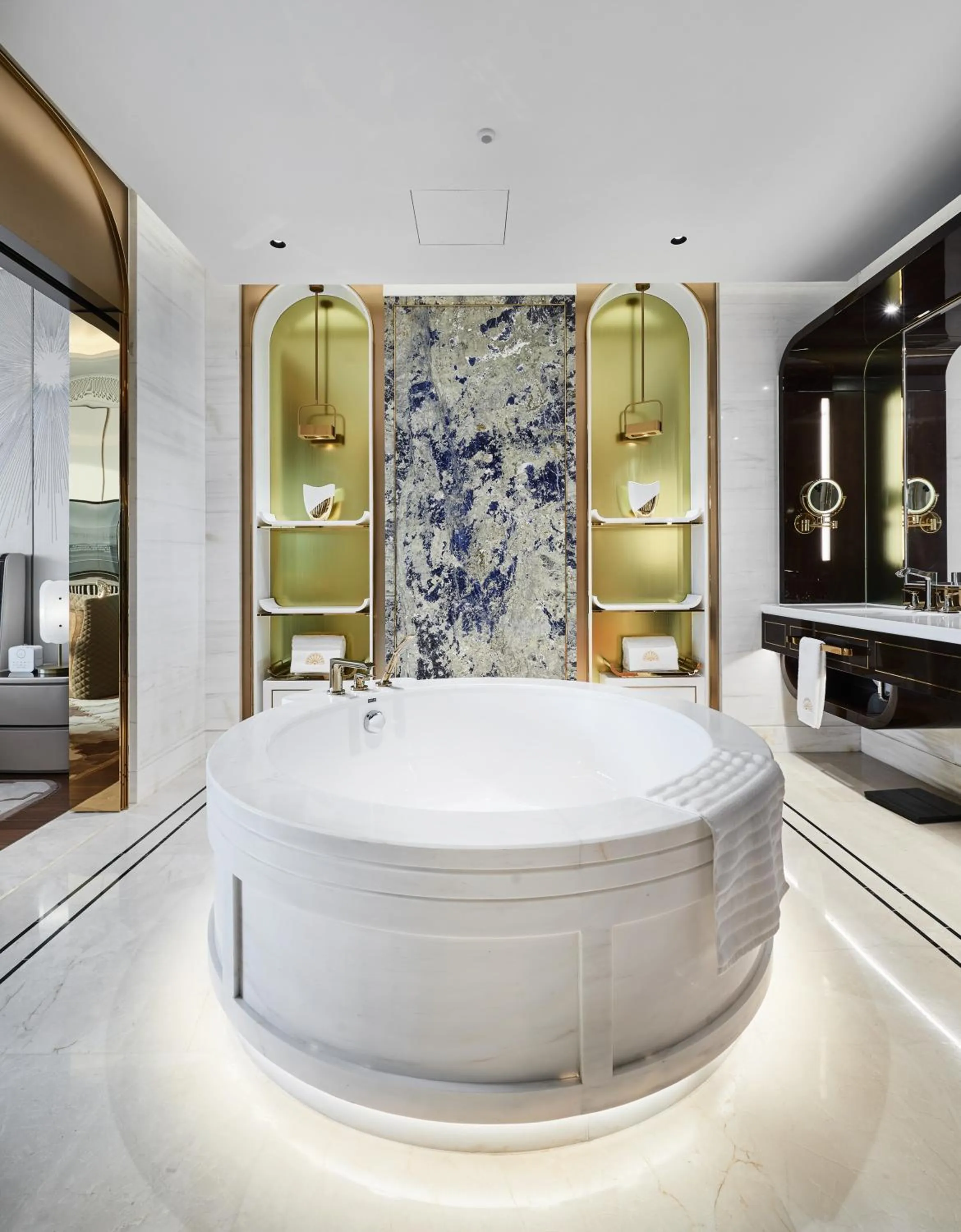 Bathroom in Jin Bei Palace Hotel