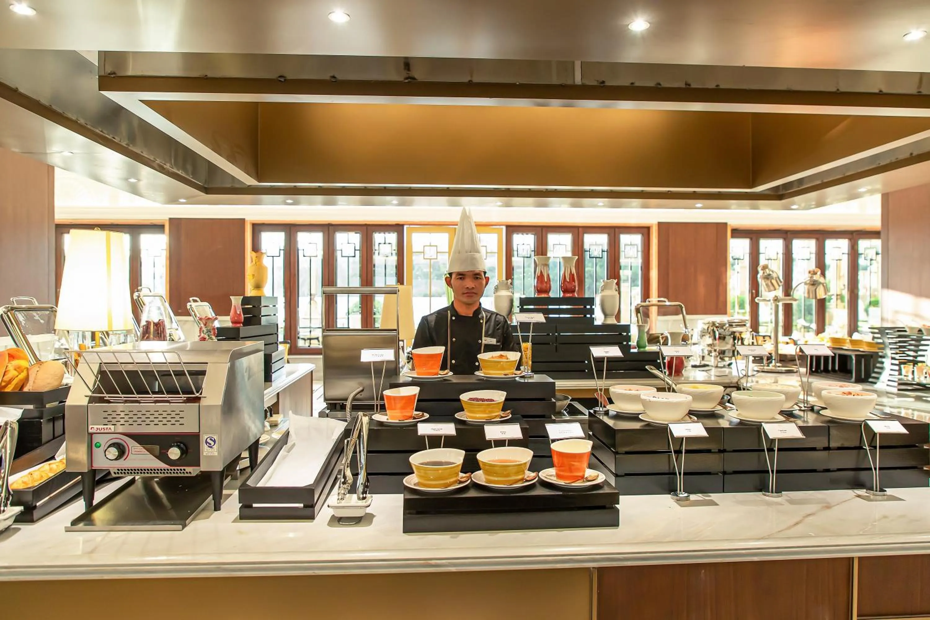 Restaurant/places to eat in Jin Bei Palace Hotel