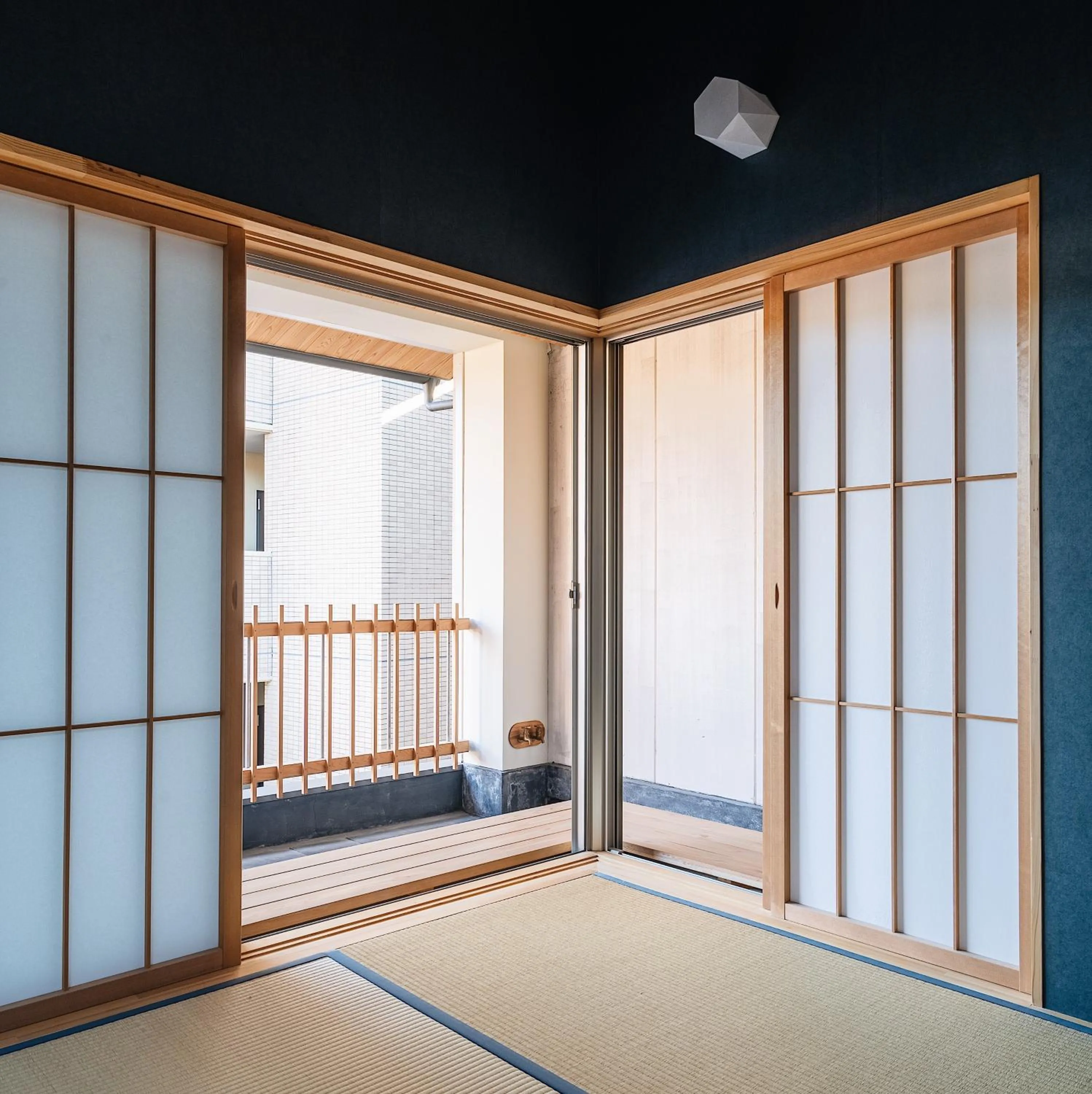 Photo of the whole room in 2254