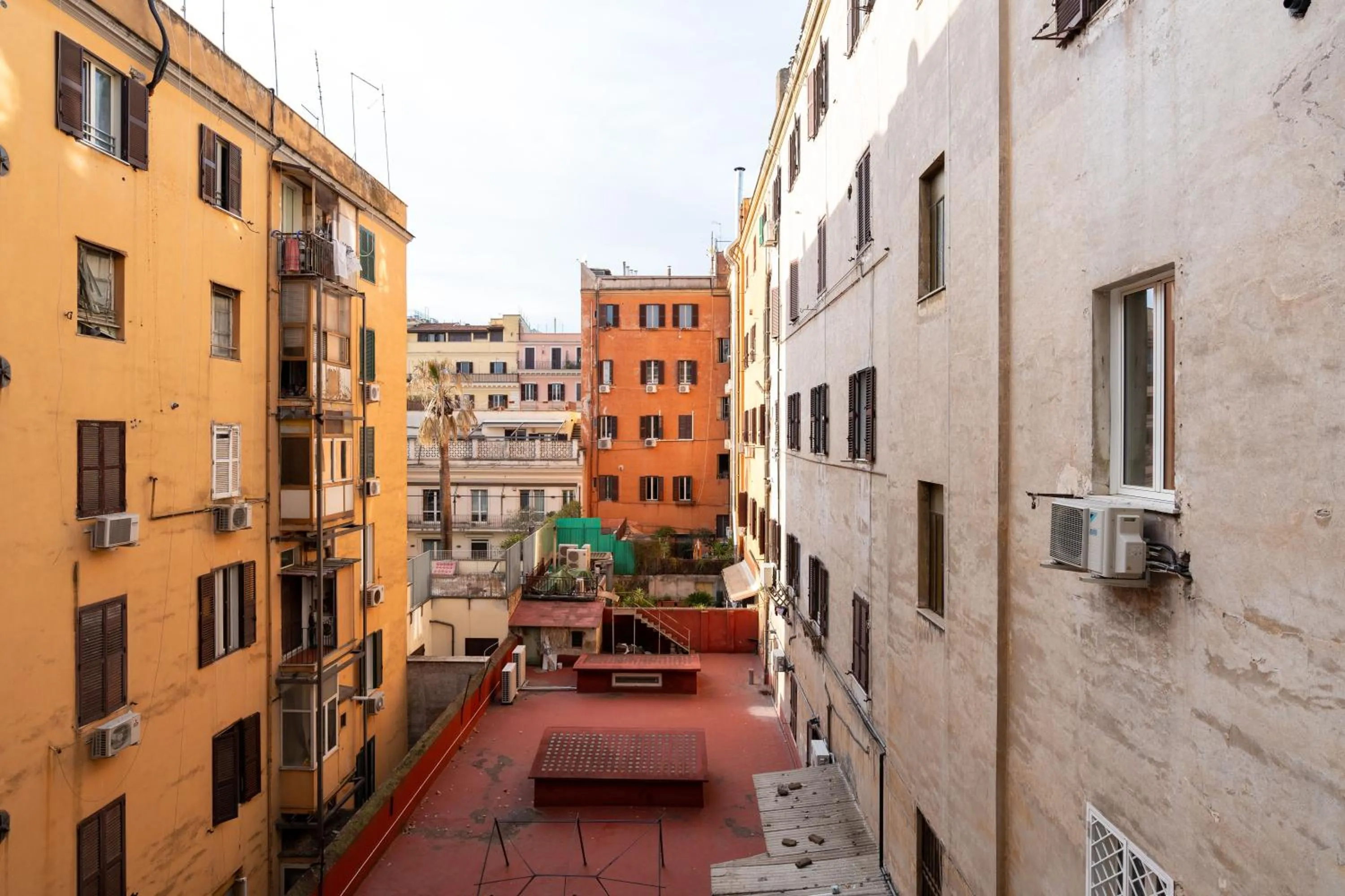 Drago D'Oro GUESTHOUSE - accross from metro Vittorio Emanuele
