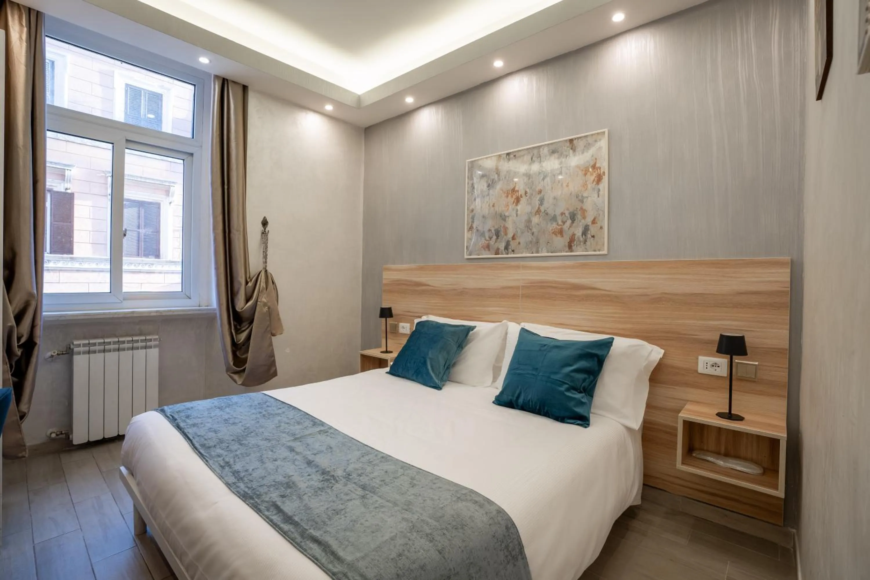 Drago D'Oro GUESTHOUSE - accross from metro Vittorio Emanuele