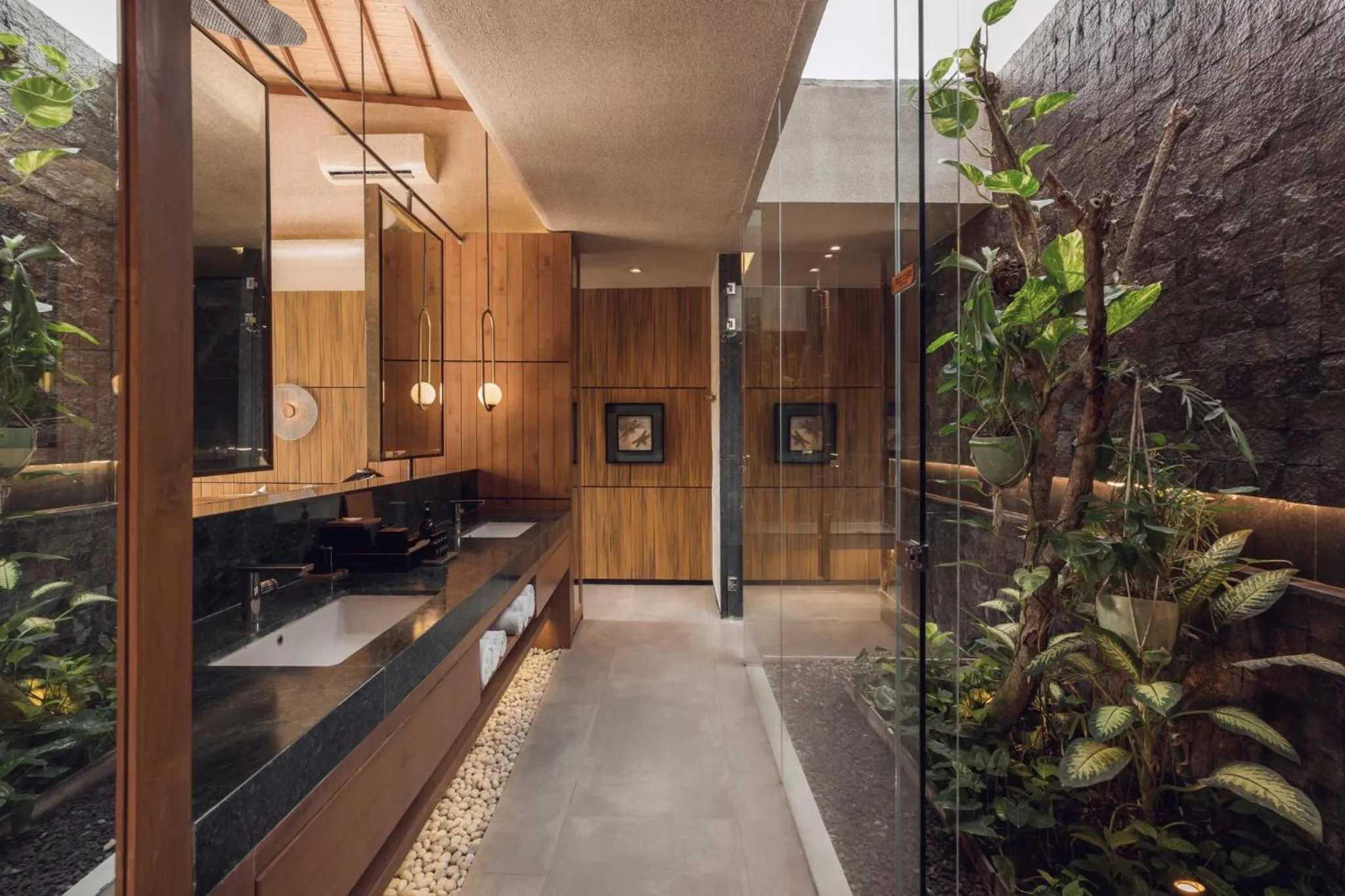 Bathroom in Sini Vie Resort & Spa Seminyak by Ini Vie Hospitality