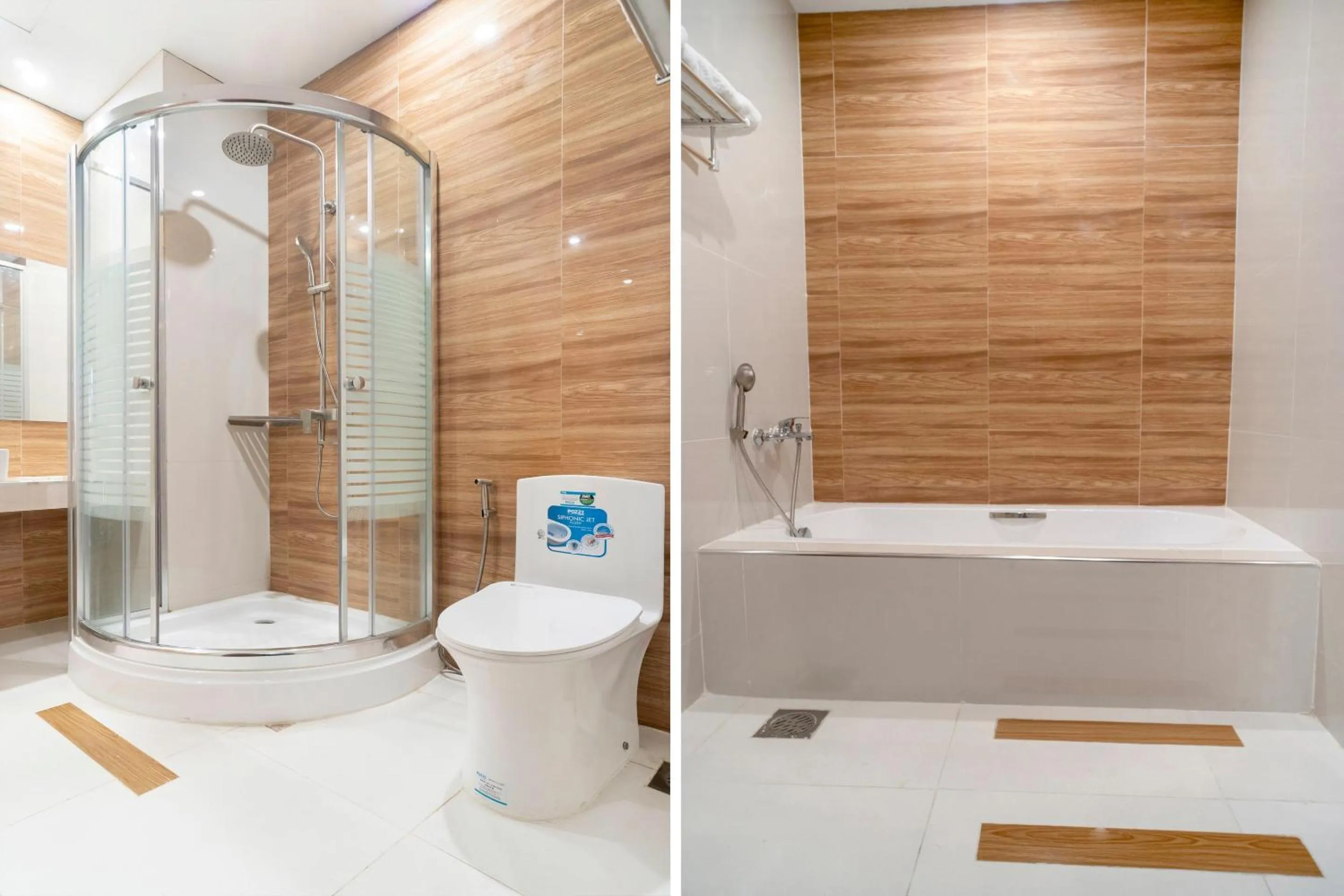 Bathroom in Capital O 460 World Palace Hotel