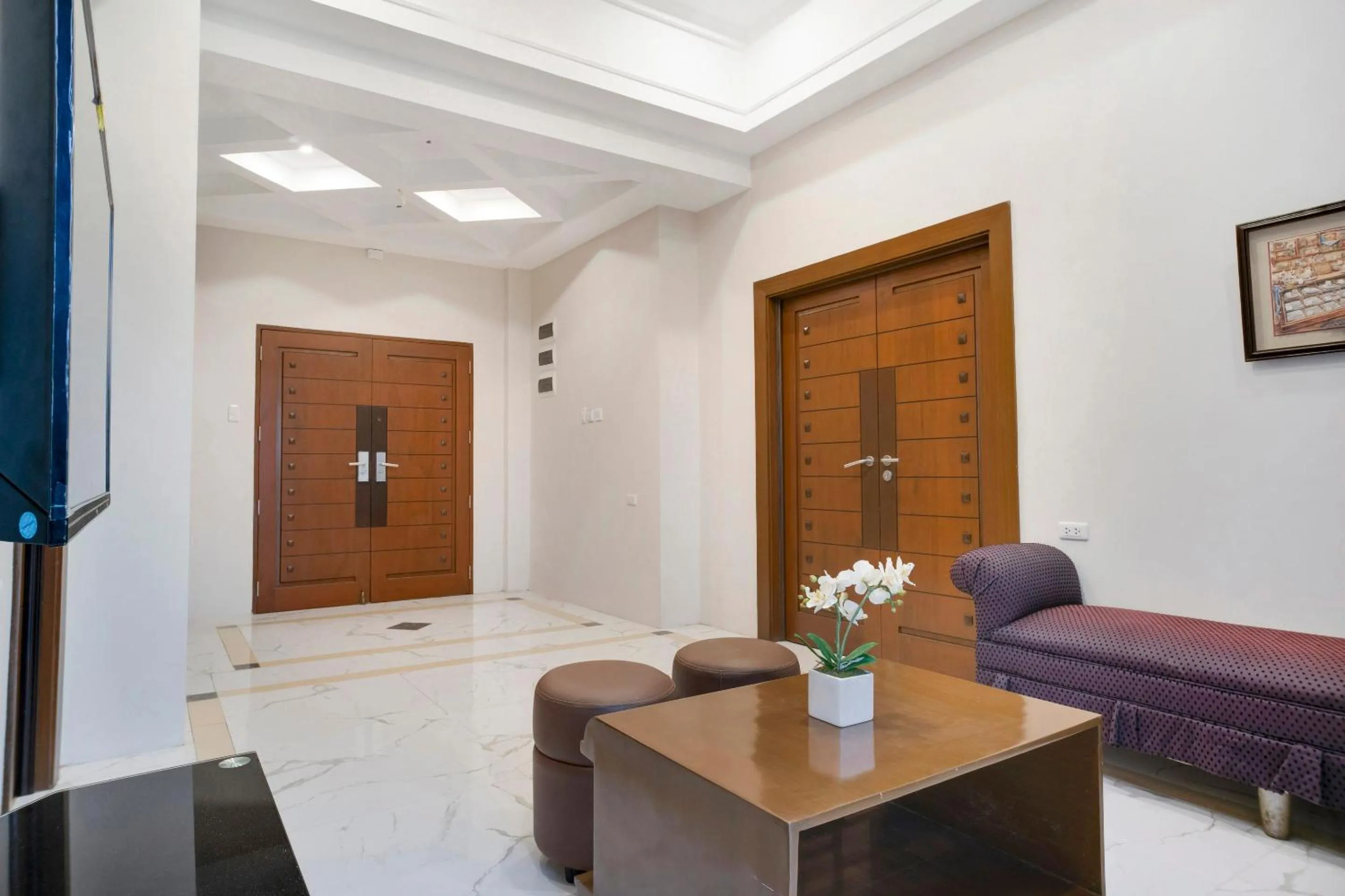 Bedroom in Capital O 460 World Palace Hotel