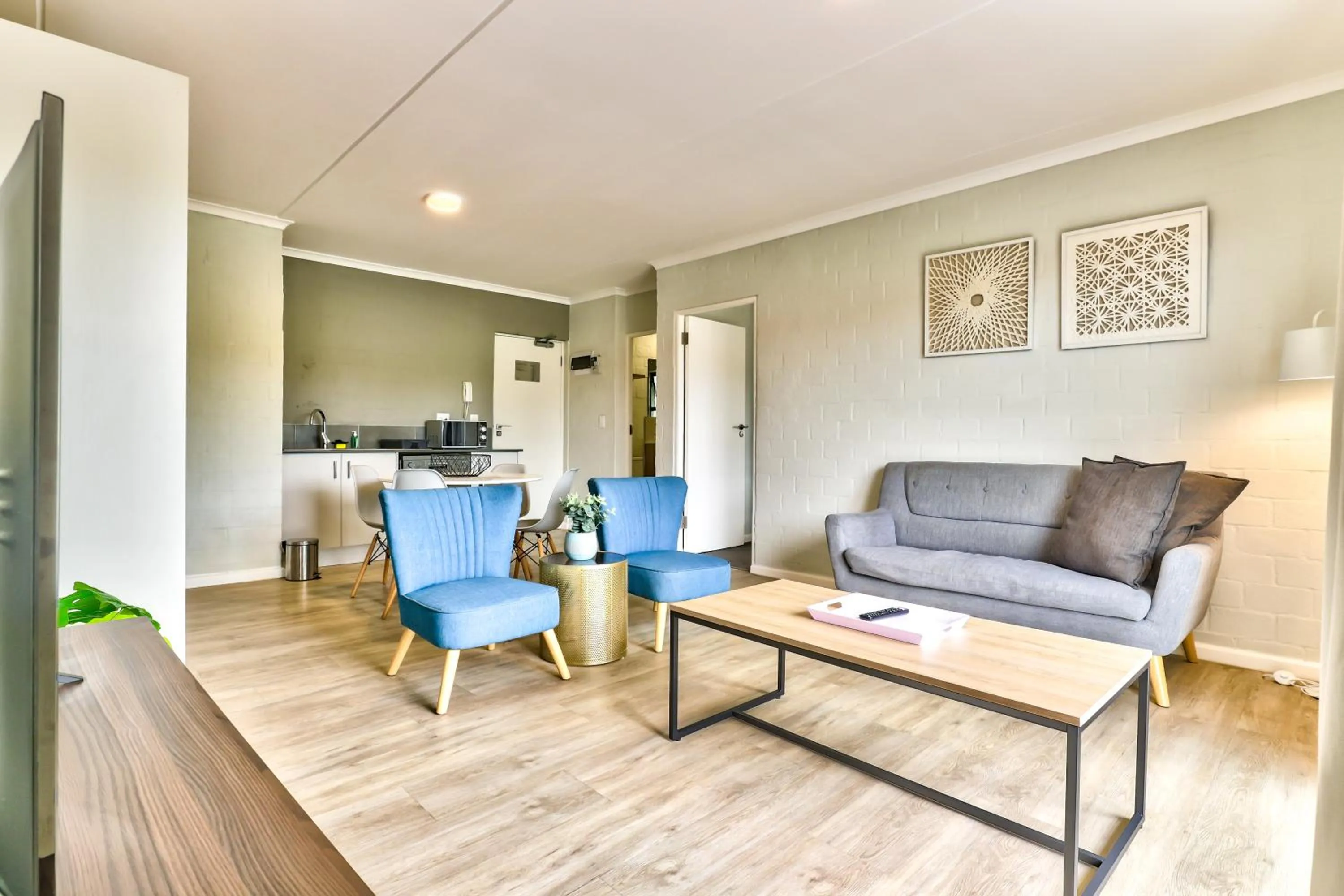 Kitchen or kitchenette in WINK Aparthotel Eaton Square